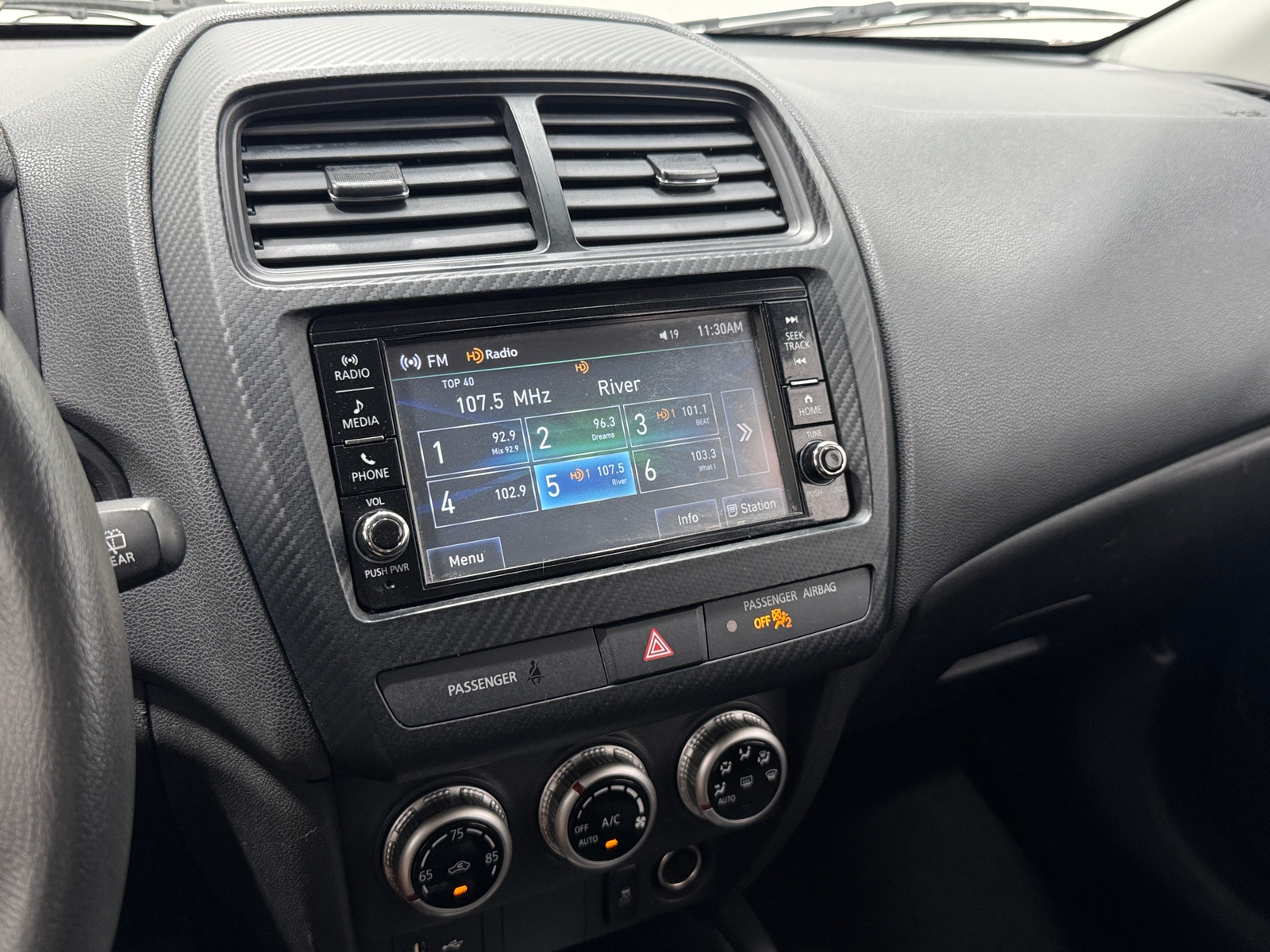 Thumbnail: 2021 Mitsubishi Outlander Sport - 4