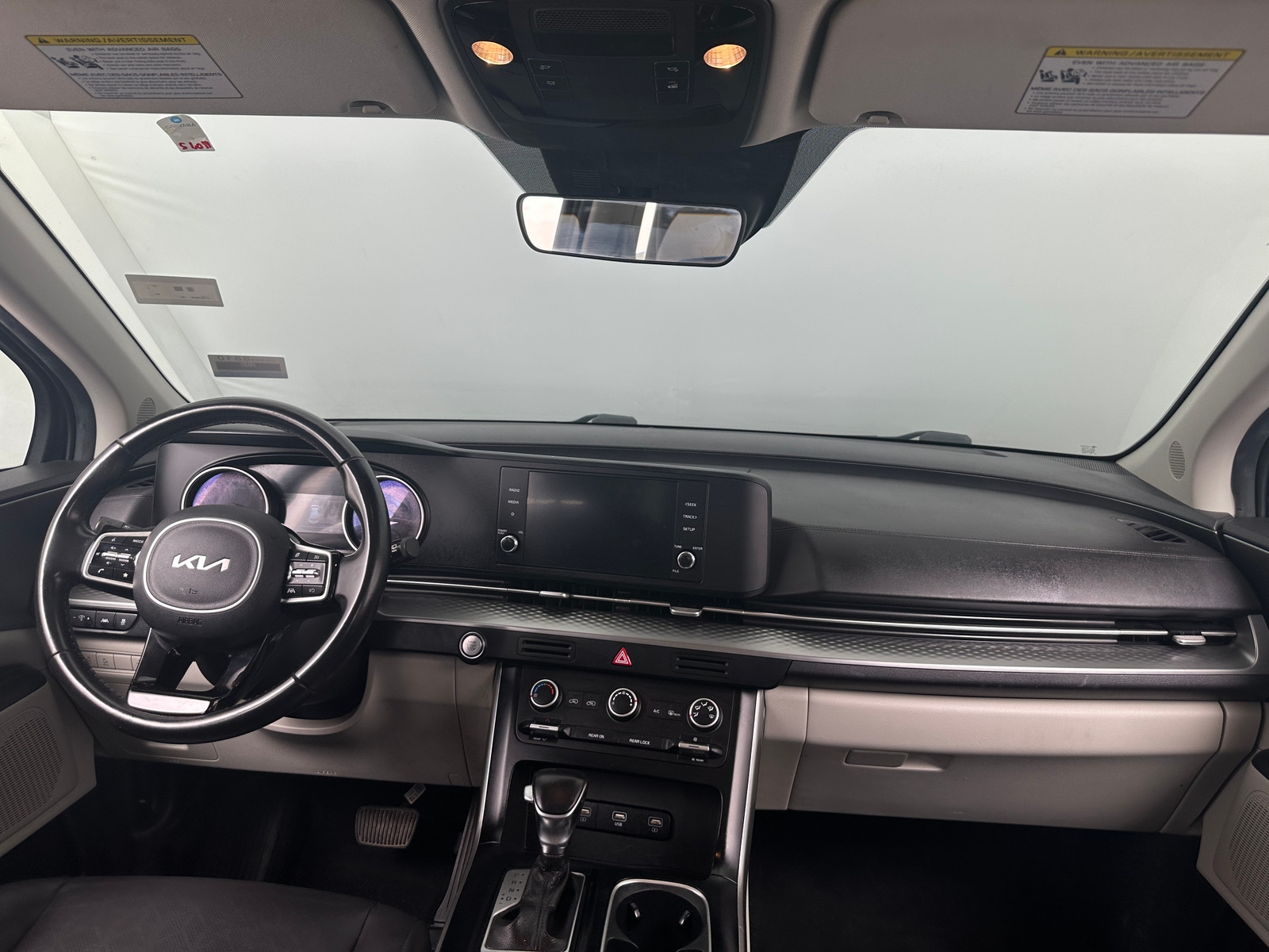 Thumbnail: 2022 Kia Carnival - 2