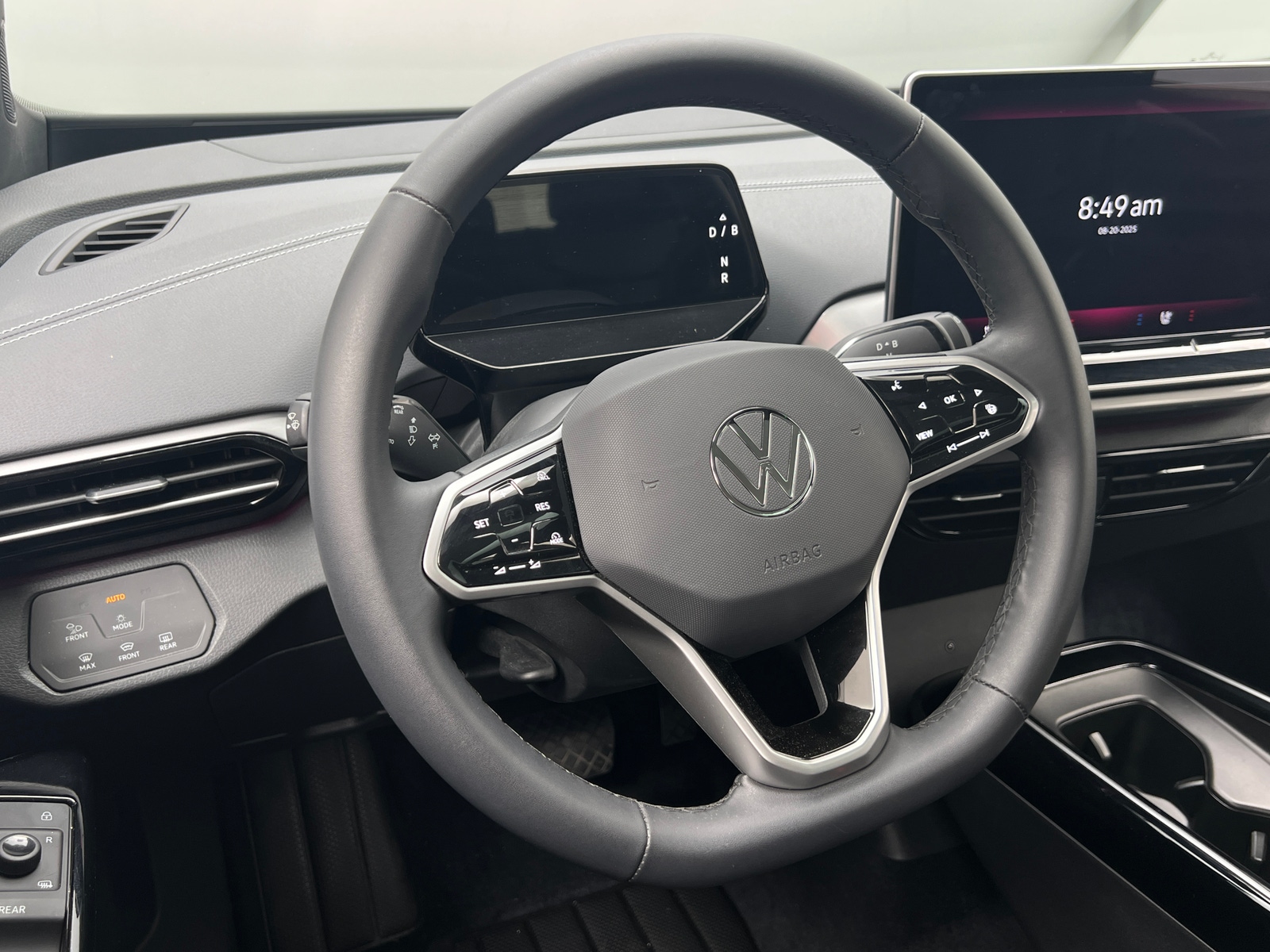 Thumbnail: 2024 Volkswagen ID.4 - 4