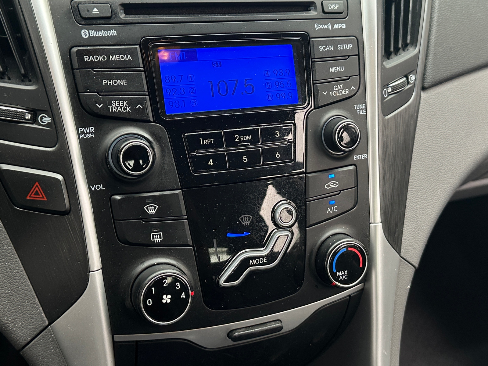 Thumbnail: 2013 Hyundai Sonata - 4
