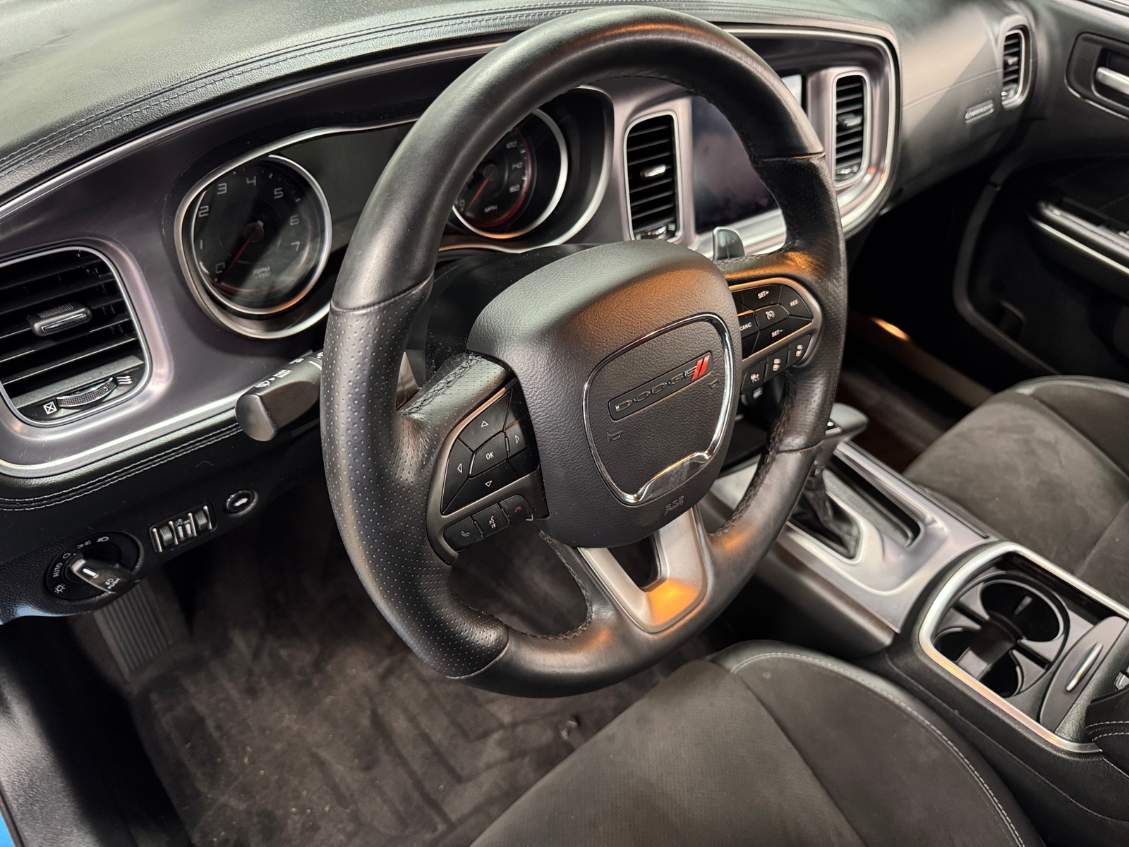 Thumbnail: 2019 Dodge Charger - 2