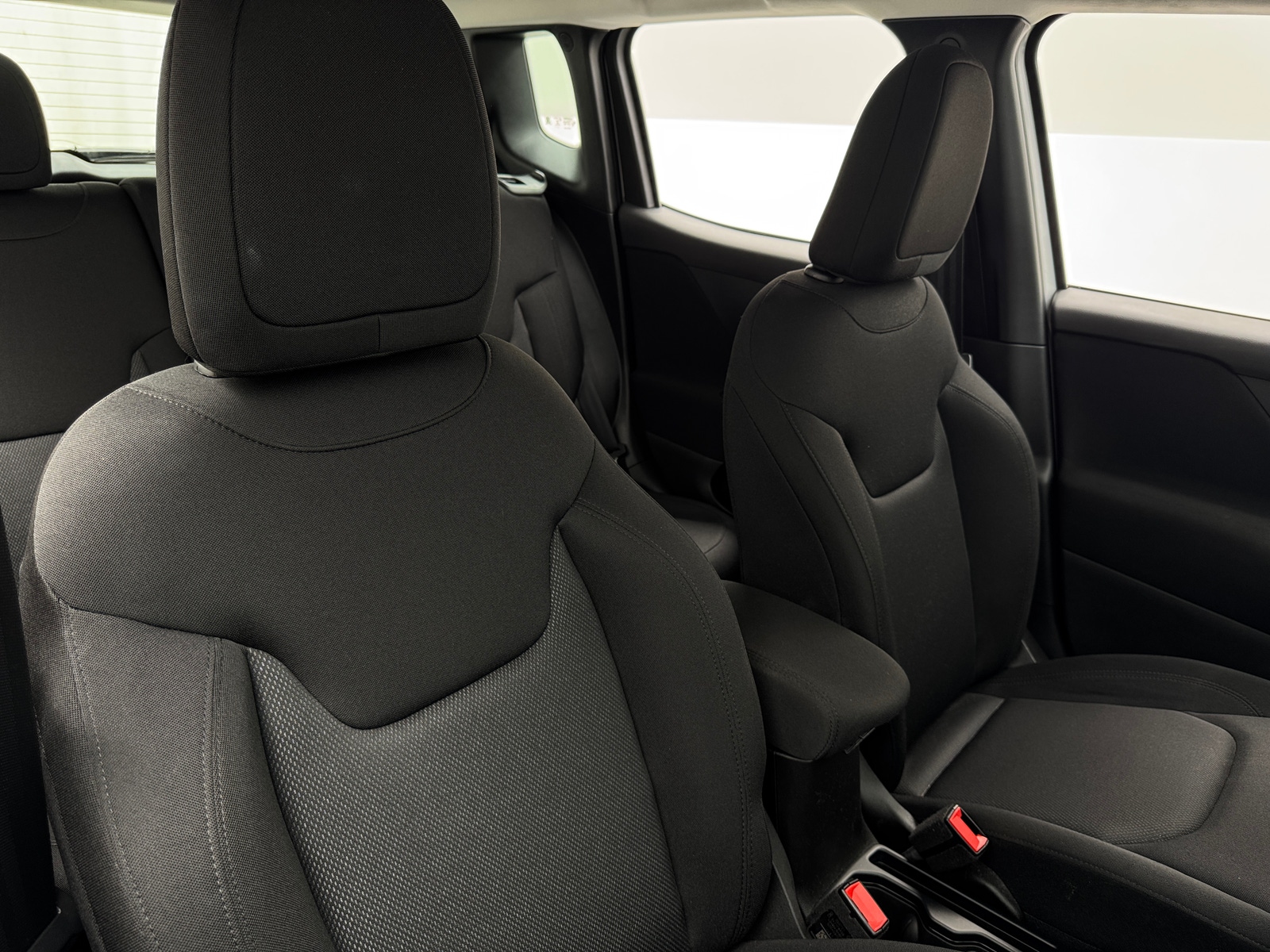 Thumbnail: 2021 Jeep Renegade - 2