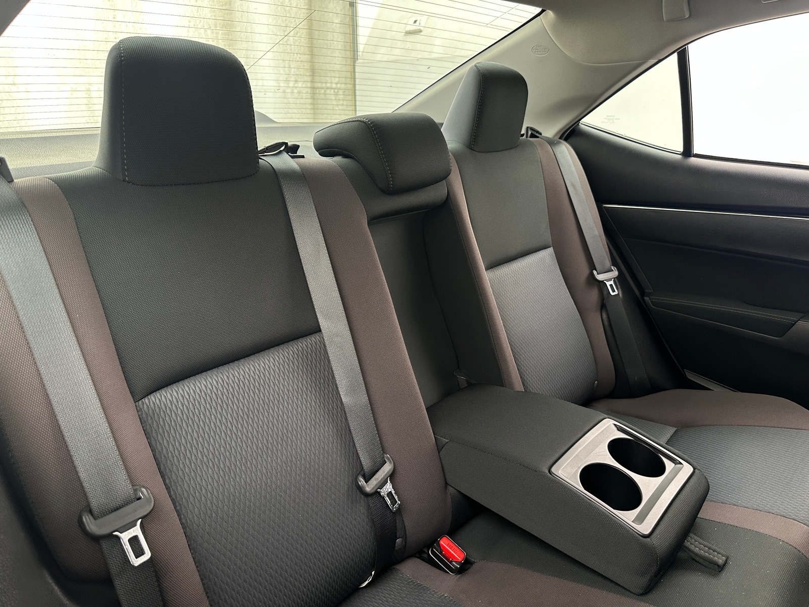 Thumbnail: 2018 Toyota Corolla - 6