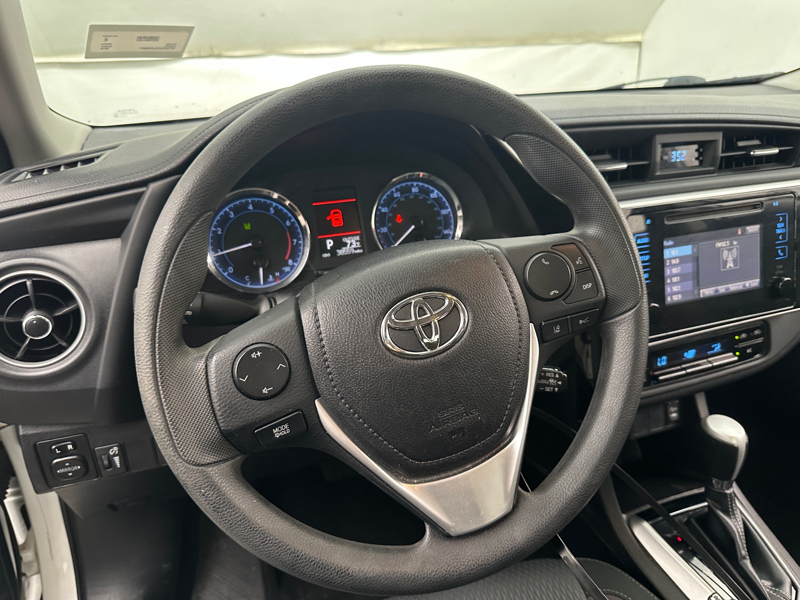 Thumbnail: 2018 Toyota Corolla - 5