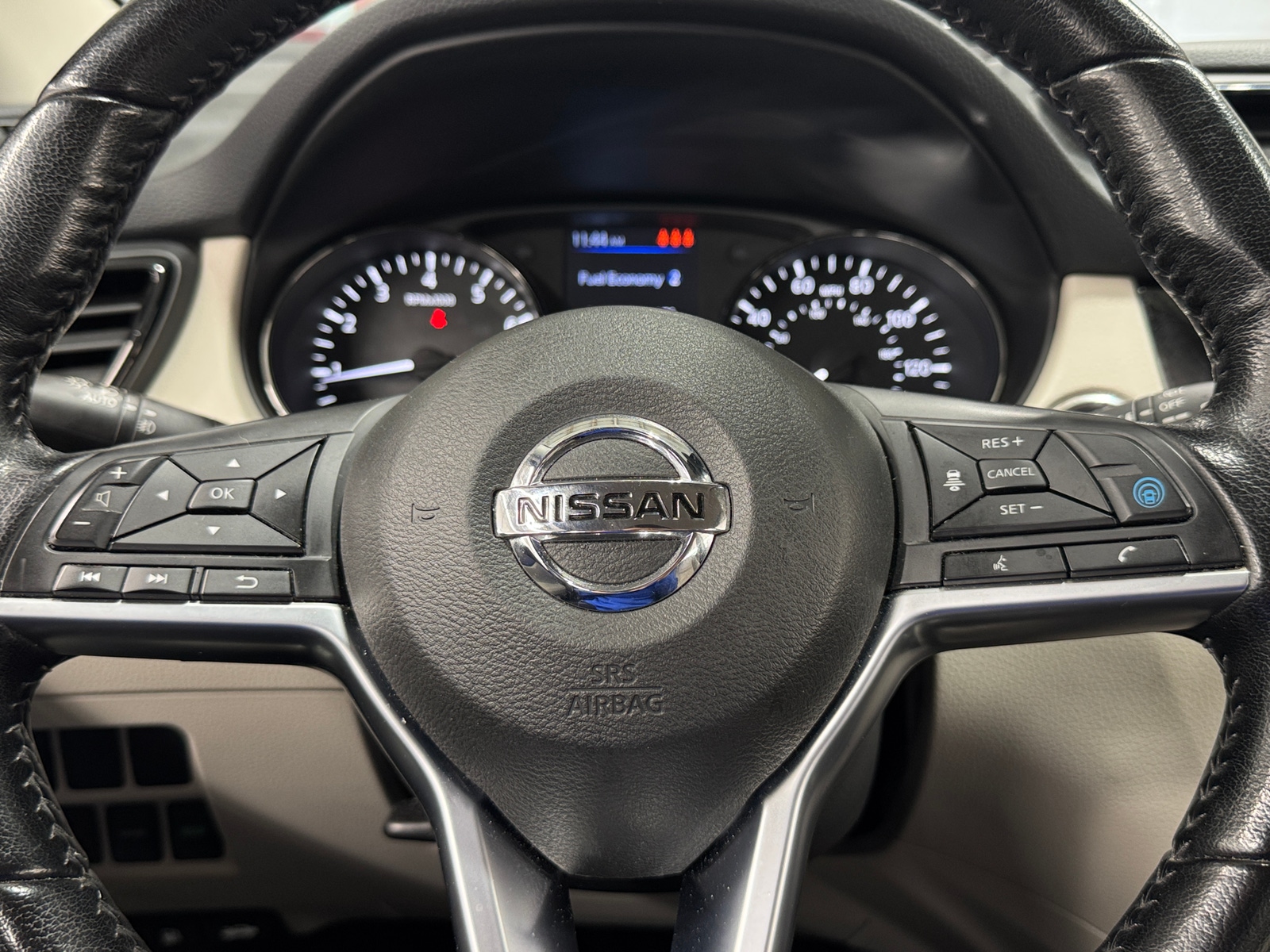 Thumbnail: 2020 Nissan Rogue Sport - 5