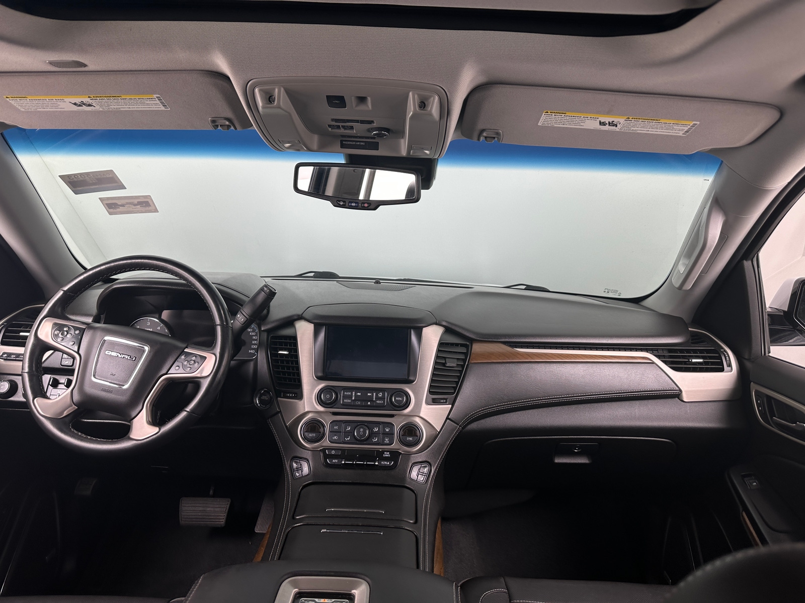 Thumbnail: 2019 GMC Yukon - 2