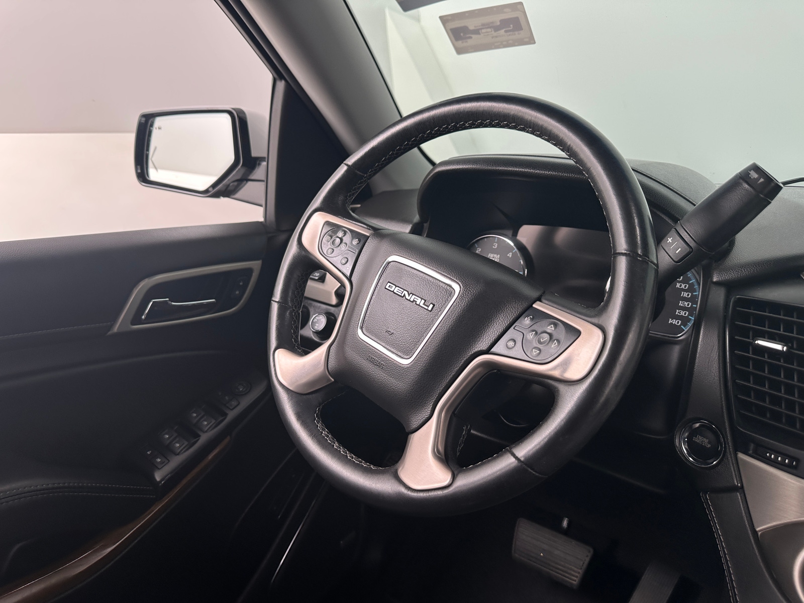 Thumbnail: 2019 GMC Yukon - 4