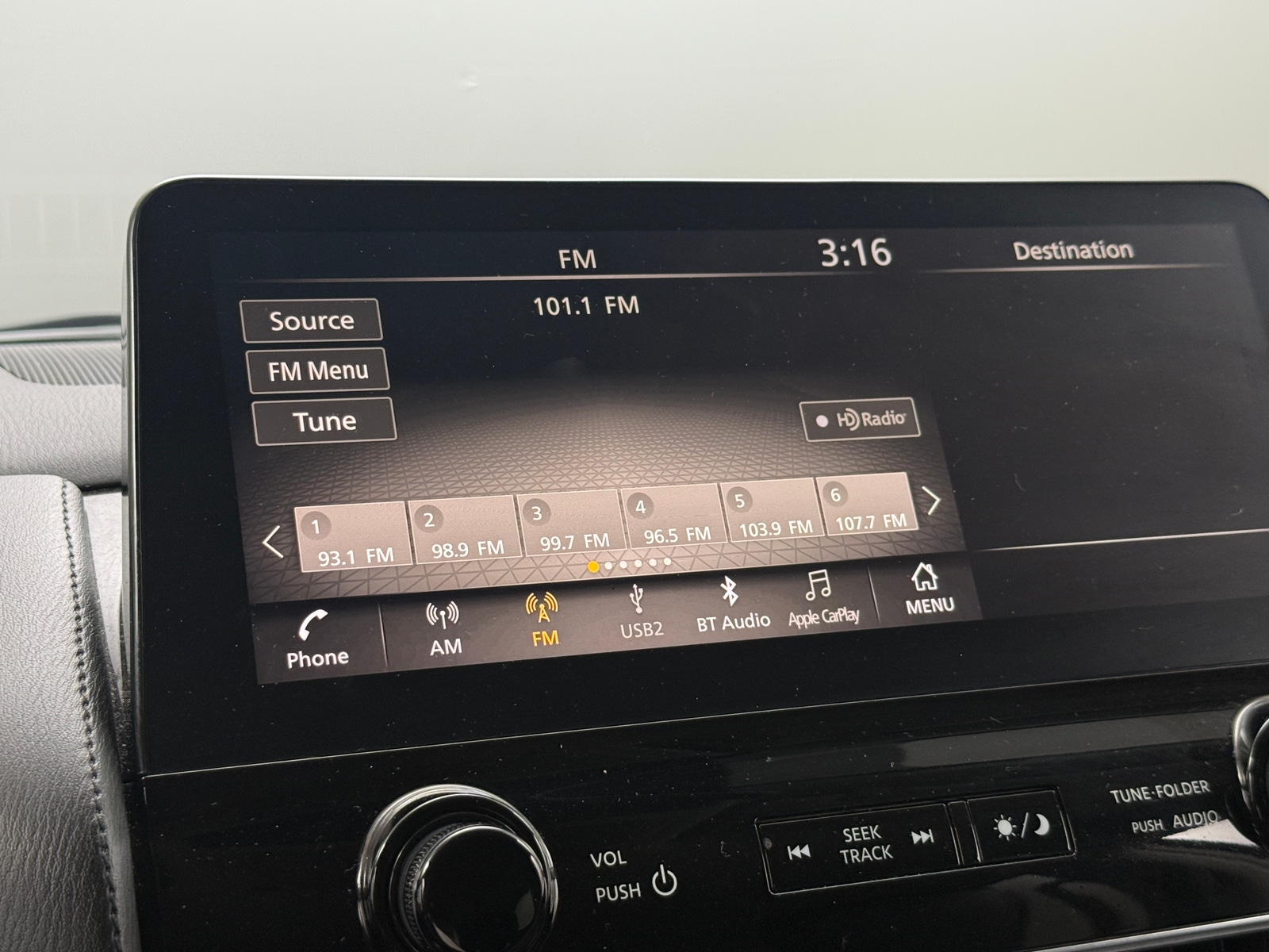 Thumbnail: 2021 Nissan Armada - 3