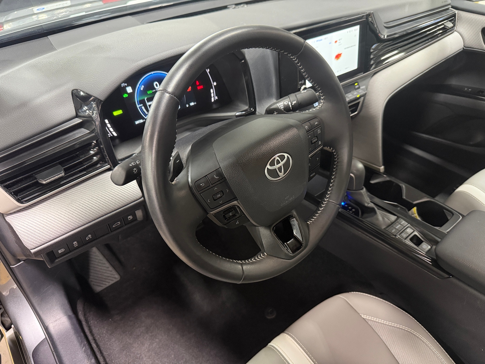 Thumbnail: 2025 Toyota Camry - 2