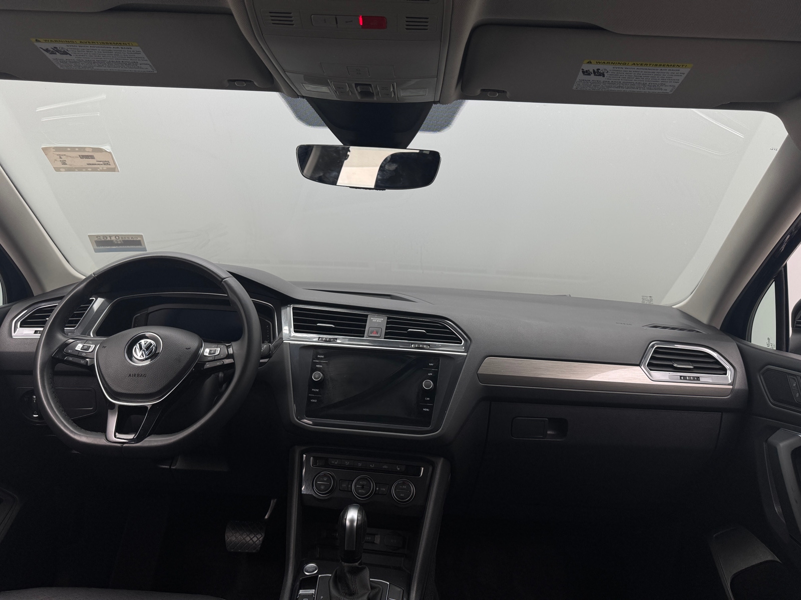 Thumbnail: 2020 Volkswagen Tiguan - 2