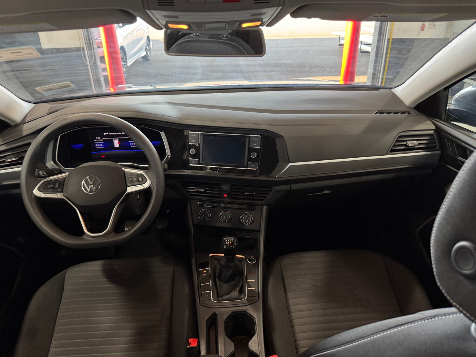 Thumbnail: 2022 Volkswagen Jetta - 3