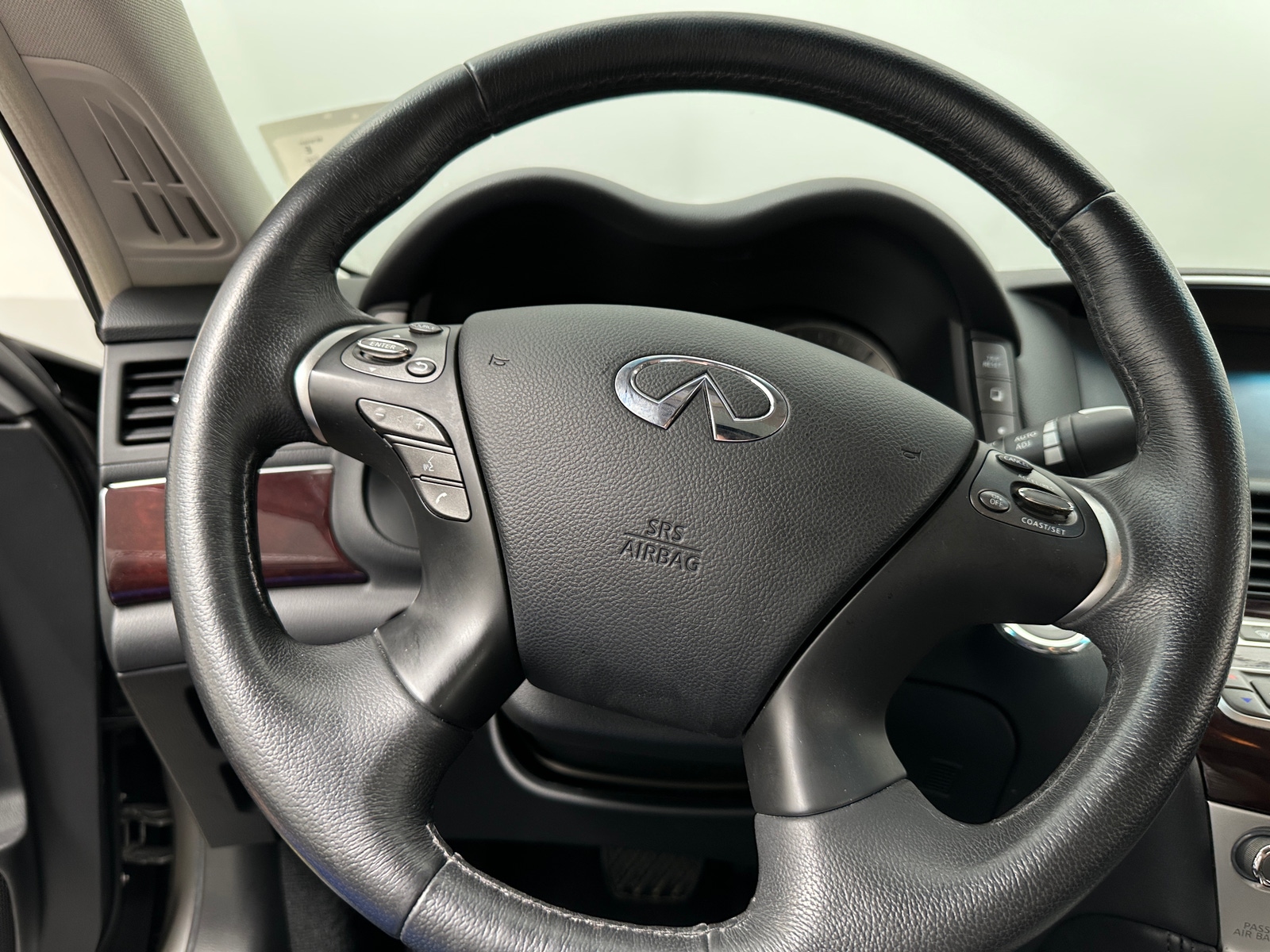 Thumbnail: 2013 INFINITI M37 - 4