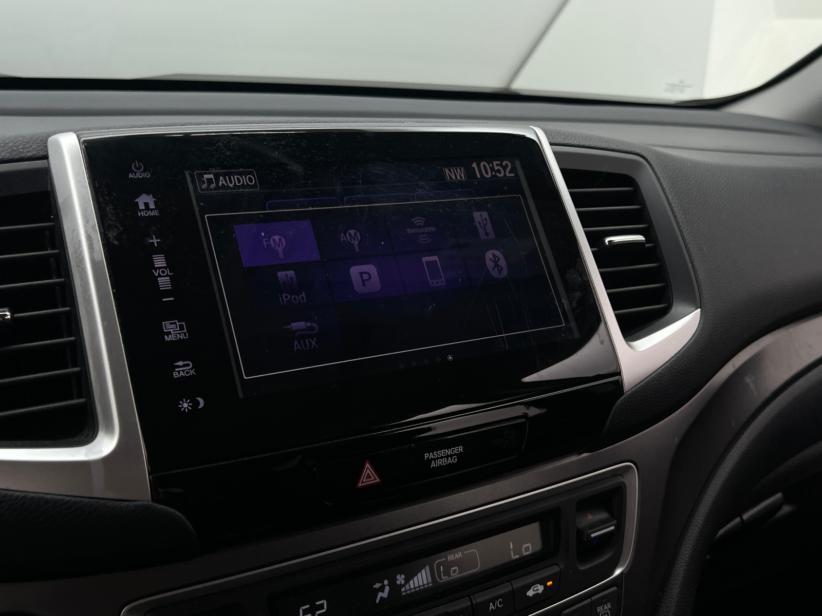 Thumbnail: 2018 Honda Pilot - 3