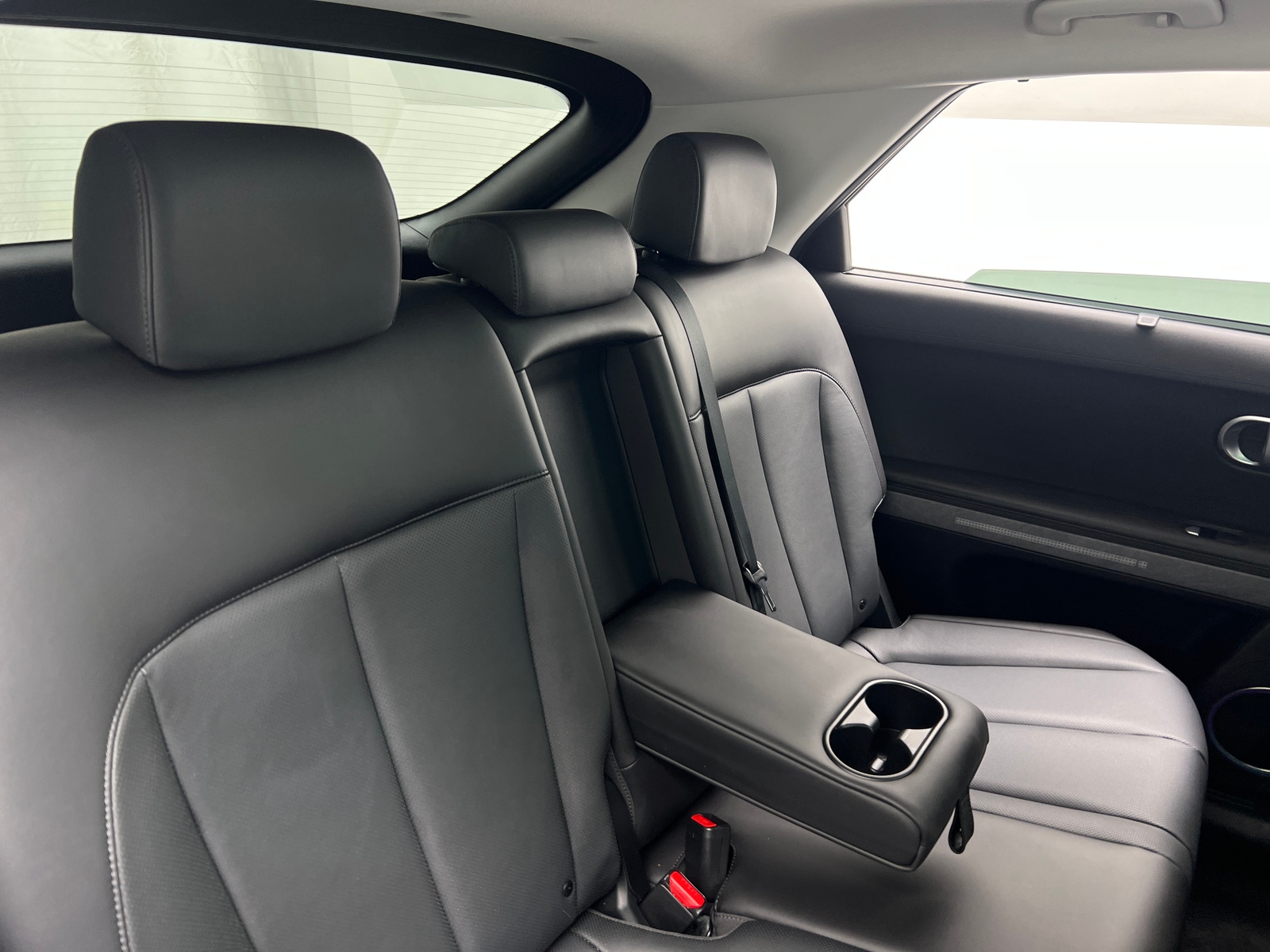Thumbnail: 2023 Hyundai Ioniq 5 - 5