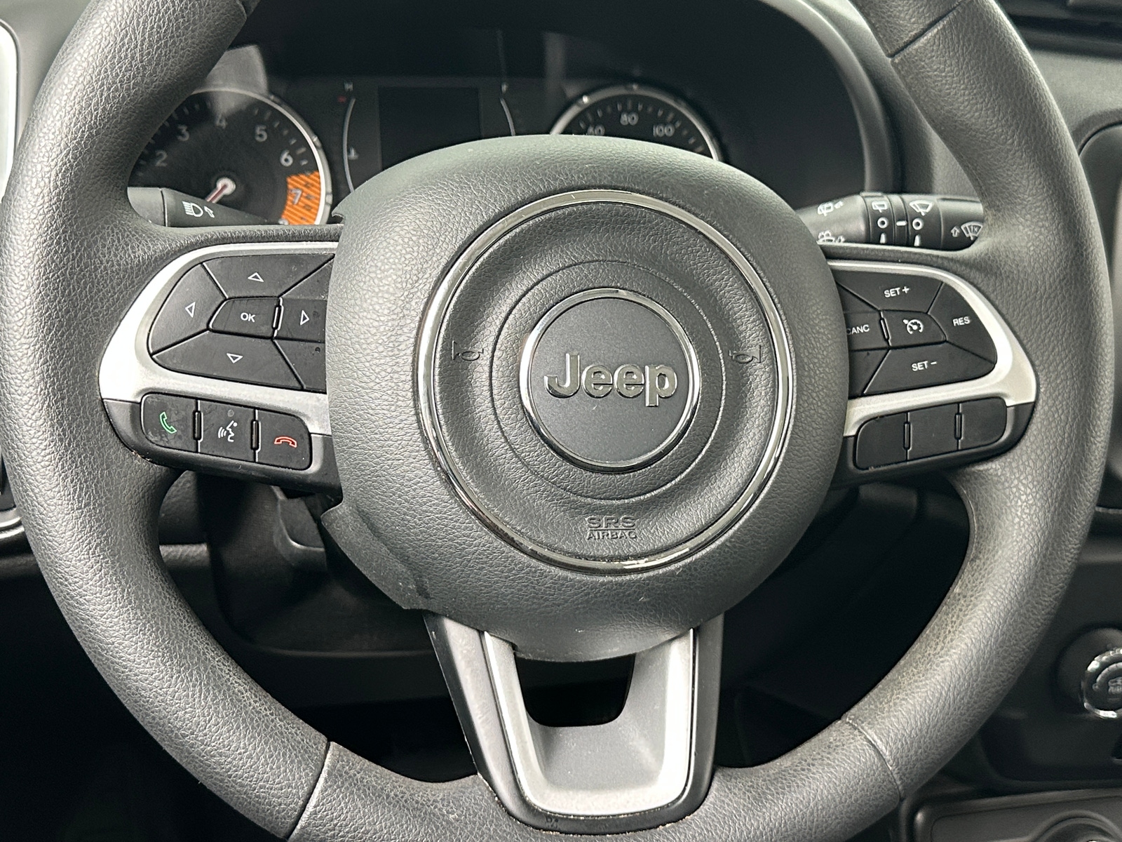 Thumbnail: 2020 Jeep Renegade - 5