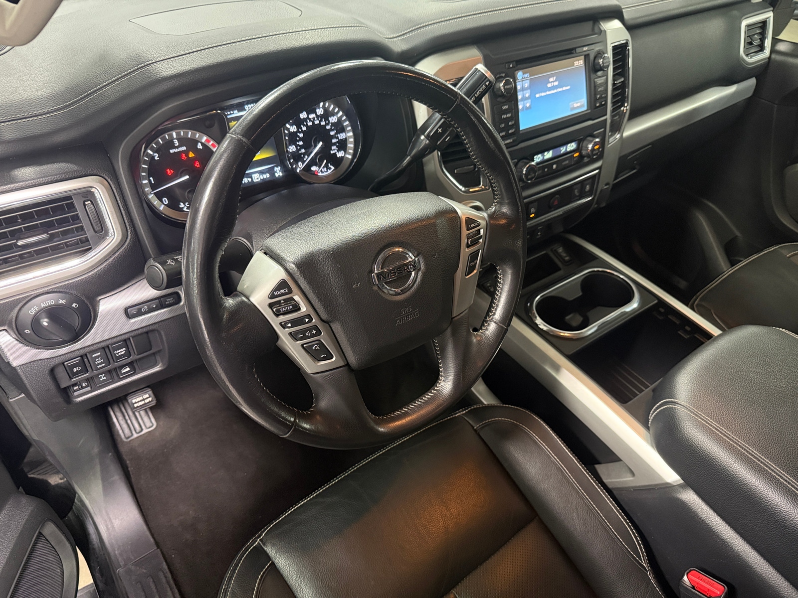 Thumbnail: 2018 Nissan Titan - 3
