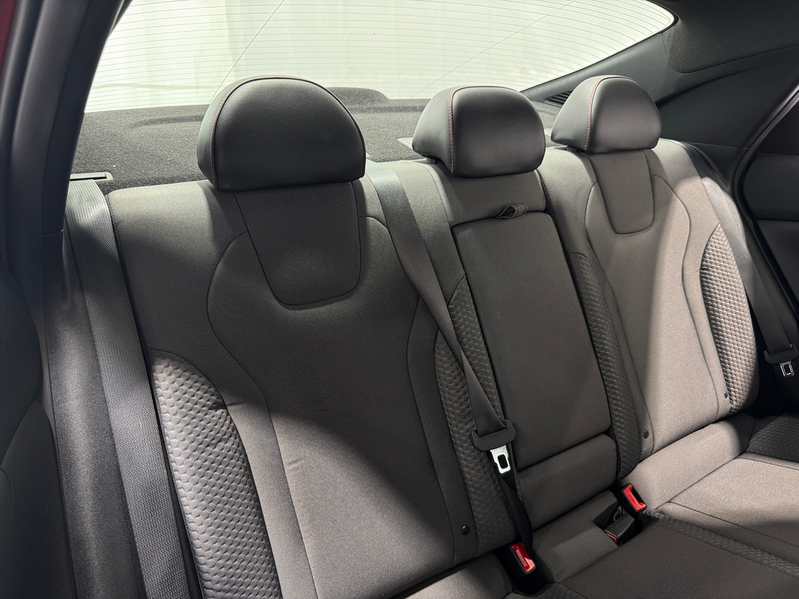 Thumbnail: 2023 Hyundai Elantra - 5