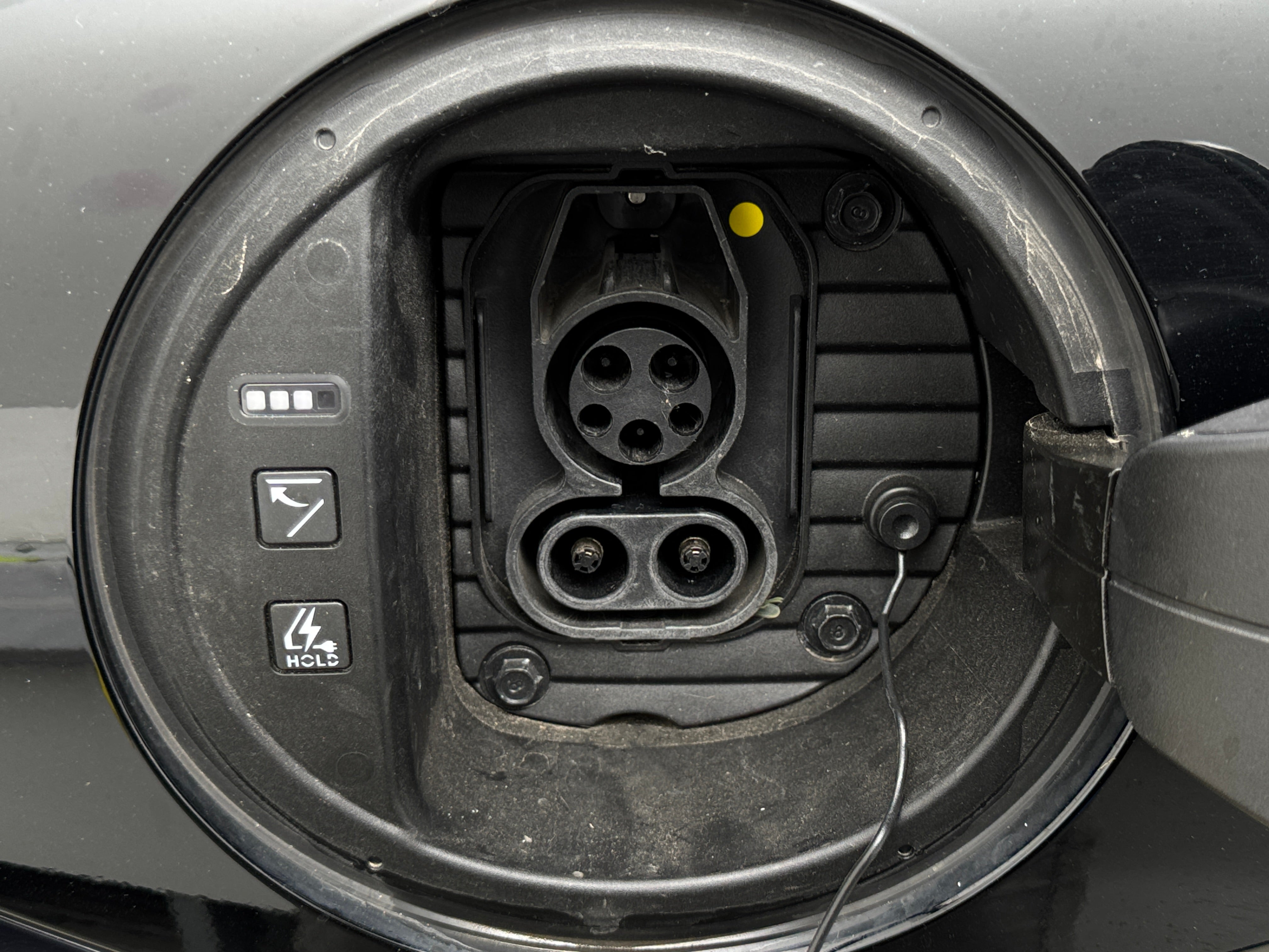 Used 2023 Hyundai IONIQ 6 Limited with VIN KMHM54AA5PA038082 for sale in Oak Creek, WI