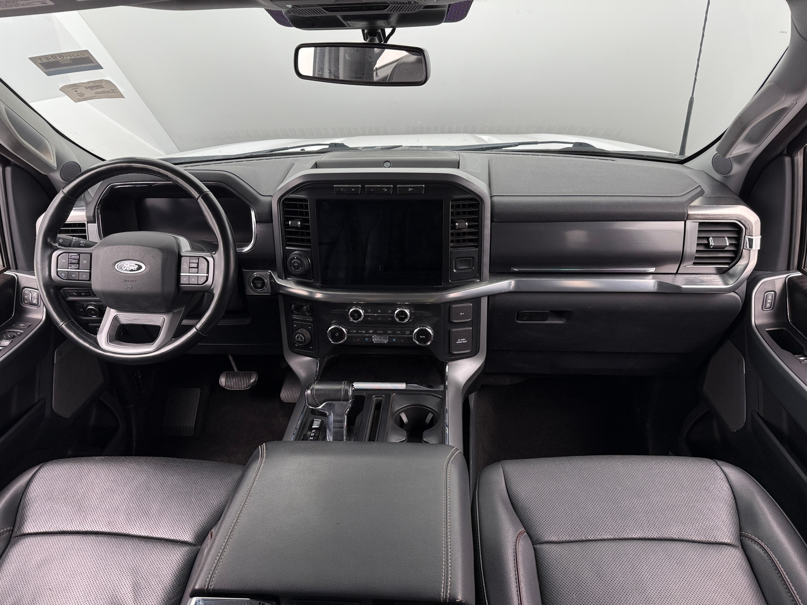 Thumbnail: 2022 Ford Econoline - 3