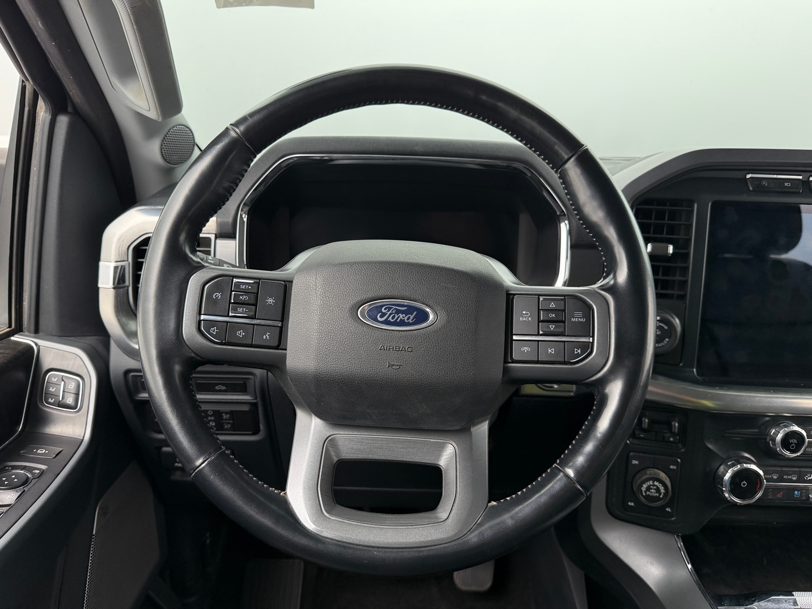 Thumbnail: 2022 Ford Econoline - 5