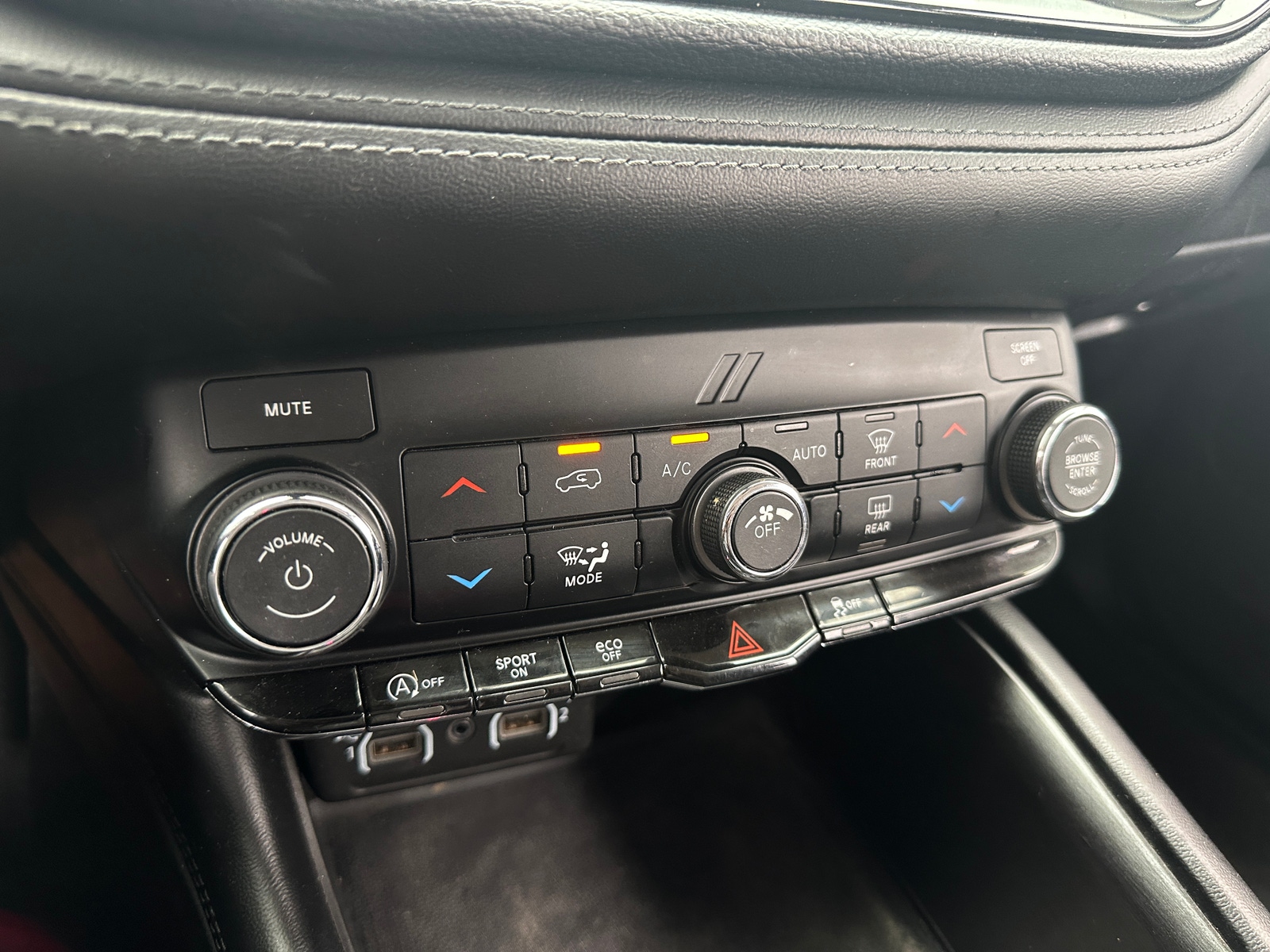 Thumbnail: 2021 Dodge Durango - 4
