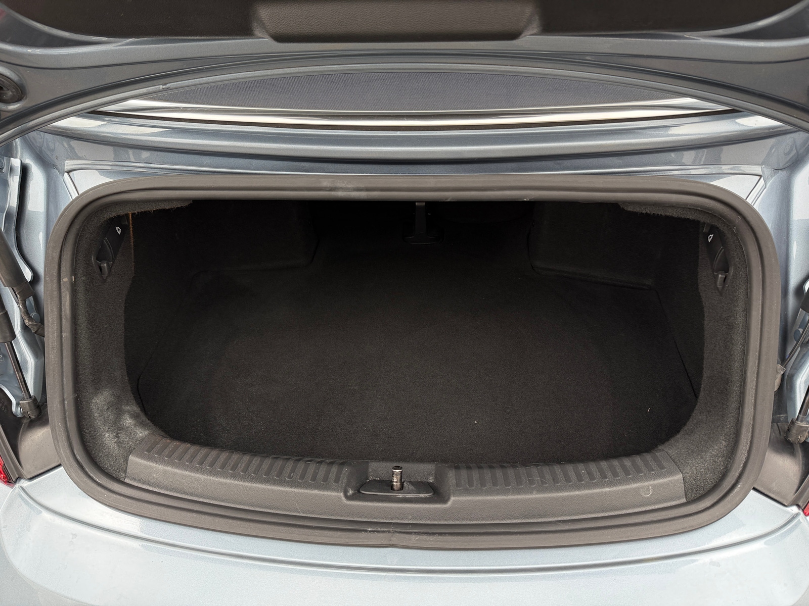 Thumbnail: 2016 Volkswagen Beetle - 6