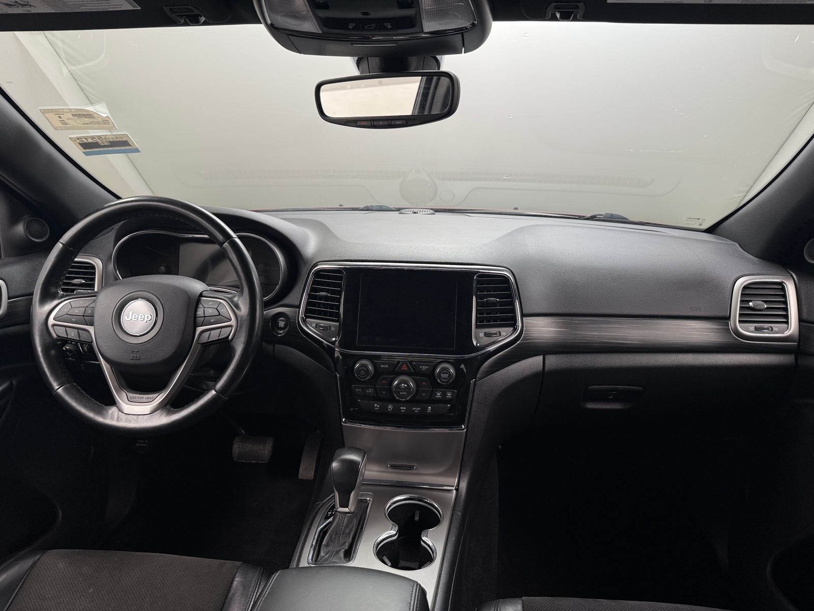 Thumbnail: 2020 Jeep Grand Cherokee - 3