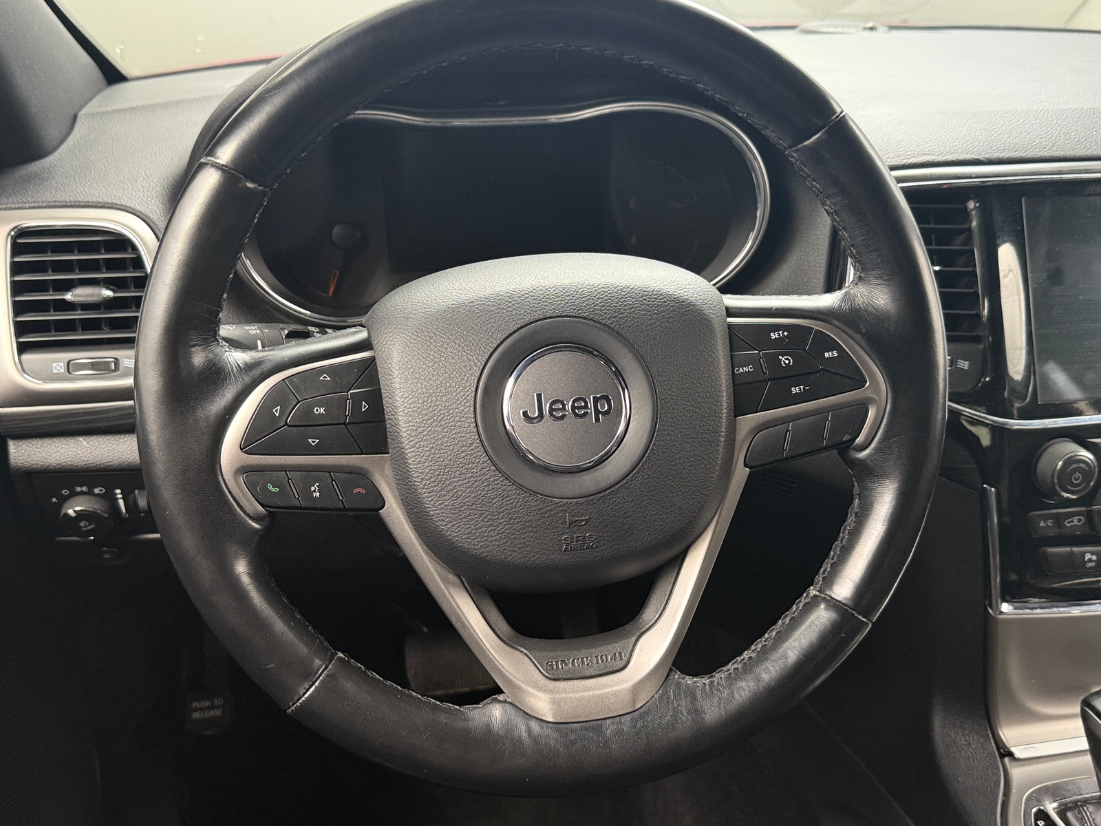 Thumbnail: 2020 Jeep Grand Cherokee - 5