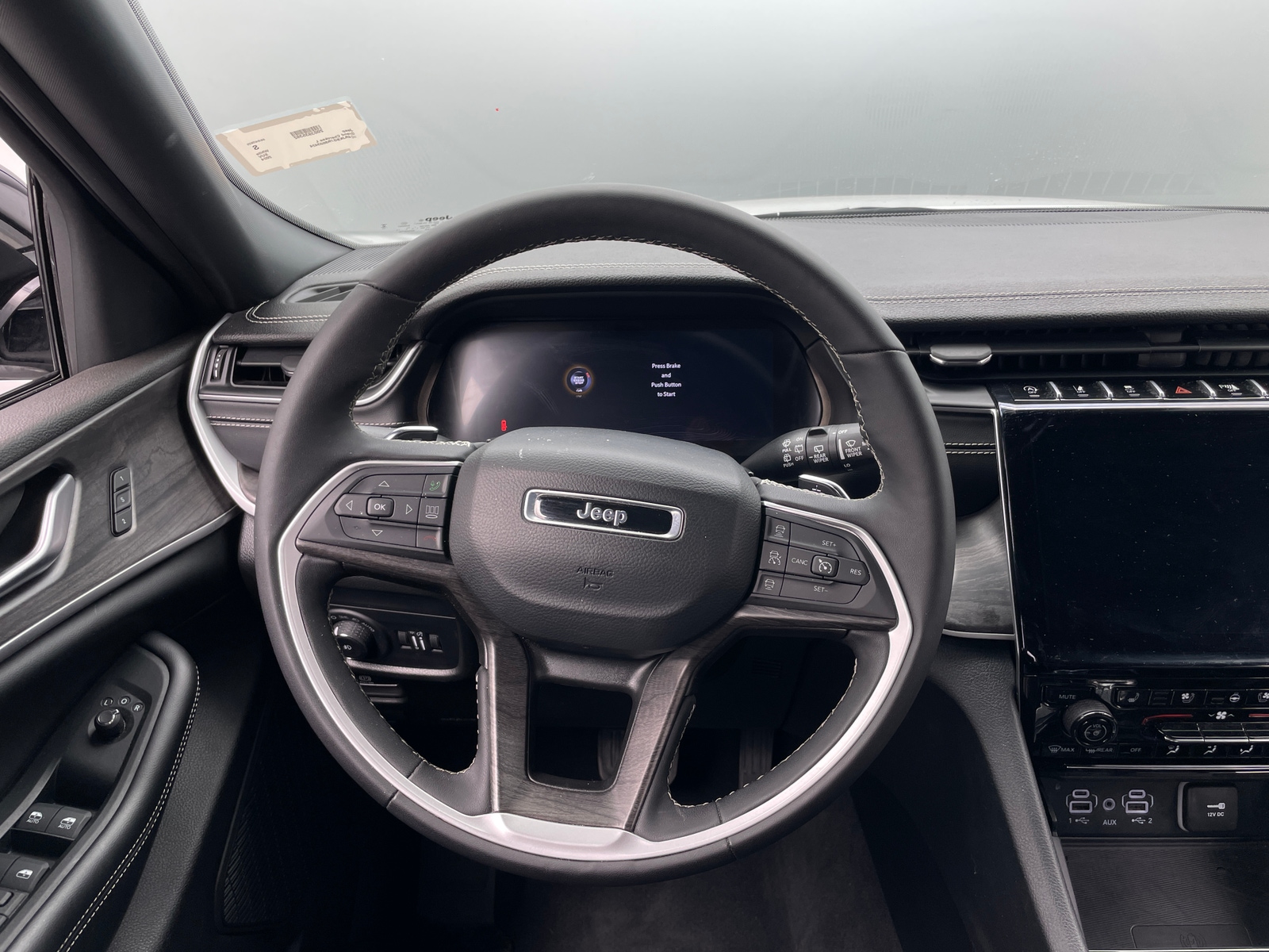 Thumbnail: 2024 Jeep Grand Cherokee L - 4