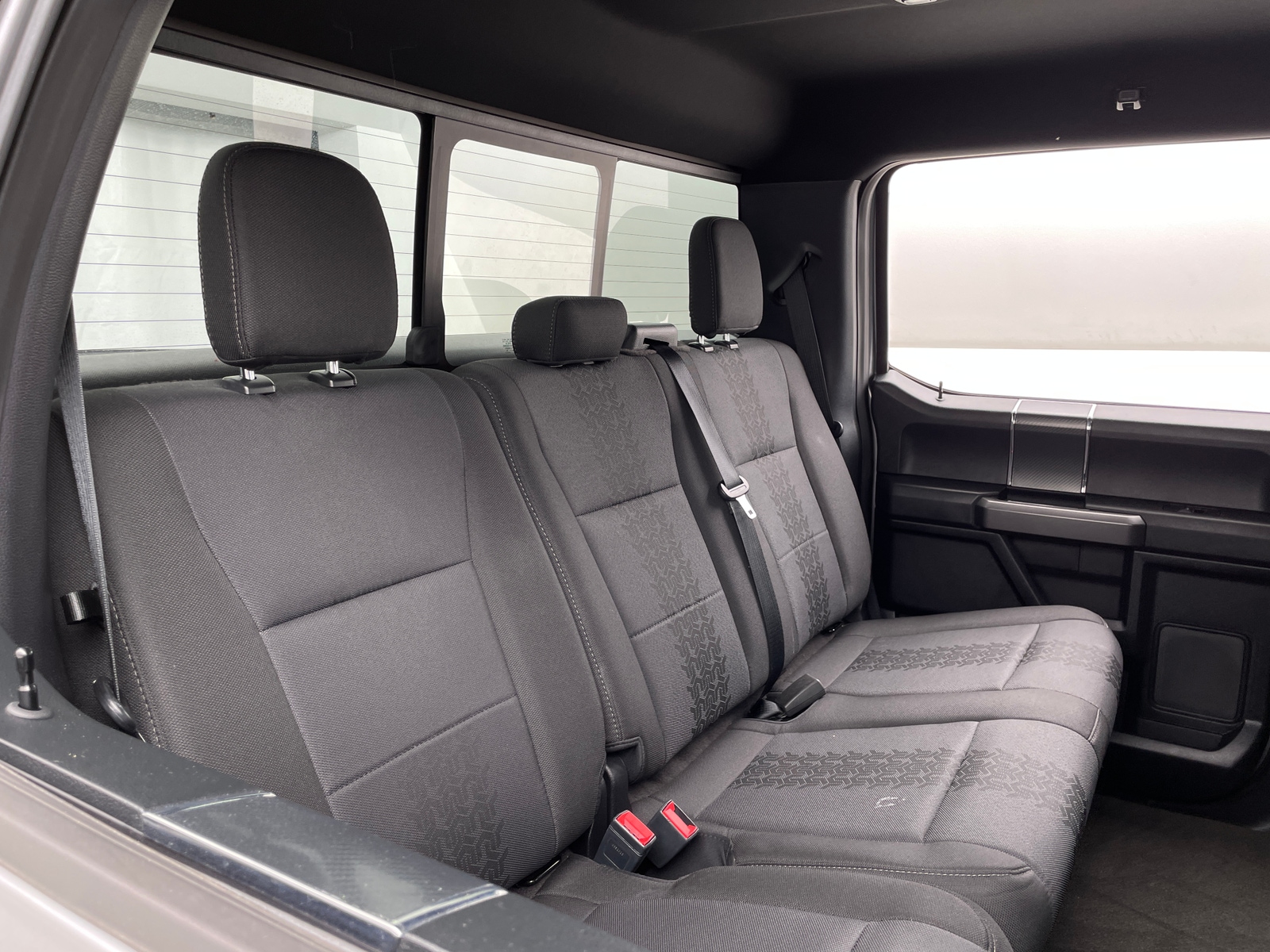 Thumbnail: 2020 Ford Econoline - 6