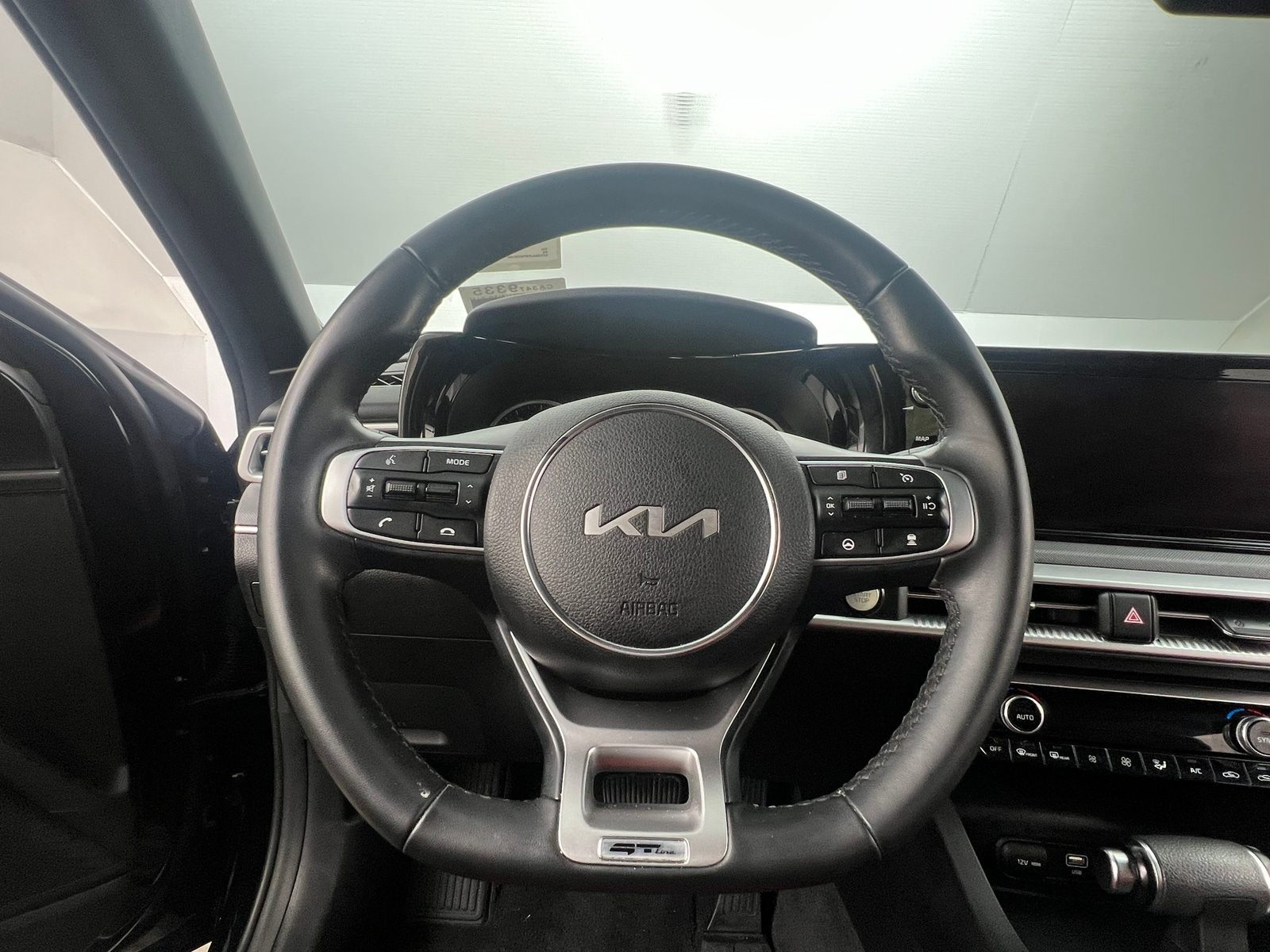 Thumbnail: 2023 Kia K5 - 5