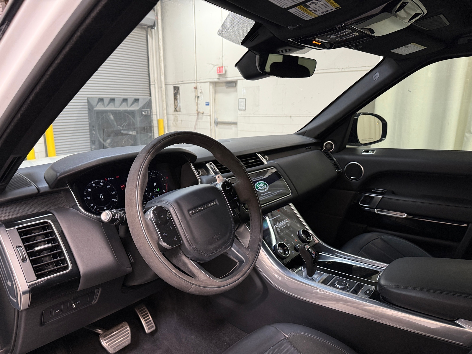 Thumbnail: 2022 Land Rover Range Rover Sport - 2