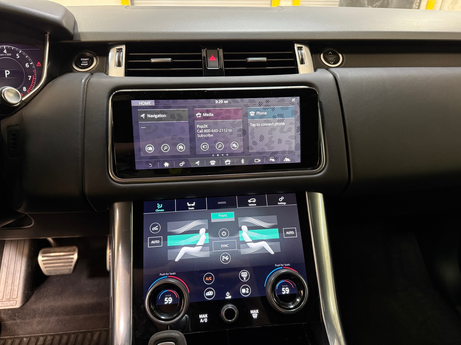 Thumbnail: 2022 Land Rover Range Rover Sport - 3