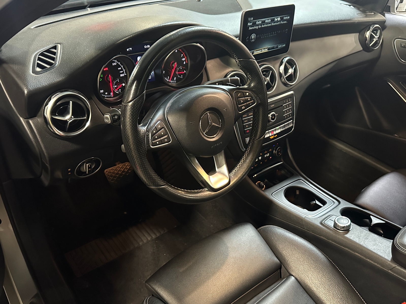 Thumbnail: 2018 Mercedes-Benz GLA - 2
