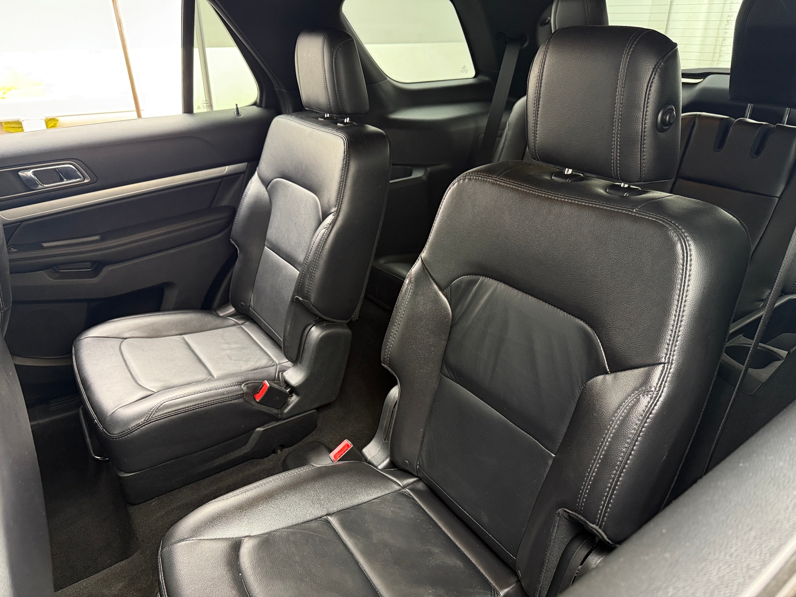 Thumbnail: 2018 Ford Explorer - 5