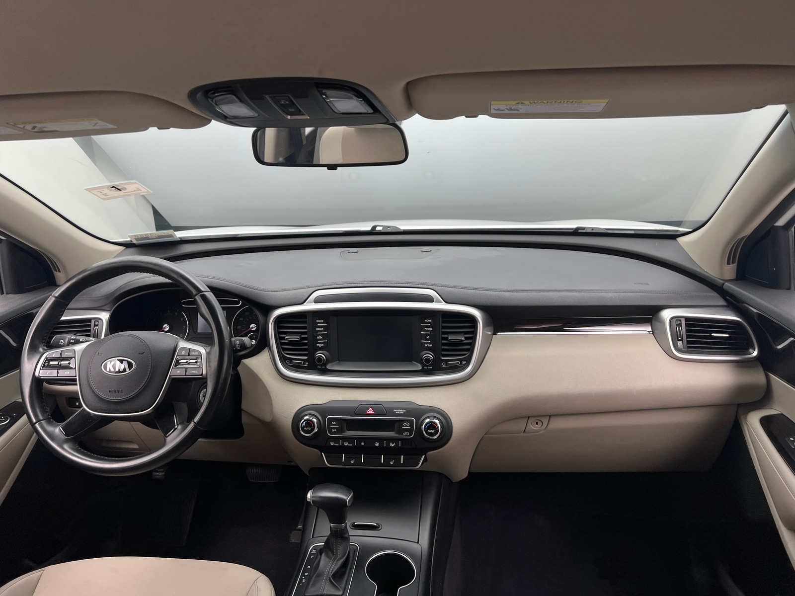 Thumbnail: 2020 Kia Sorento - 3