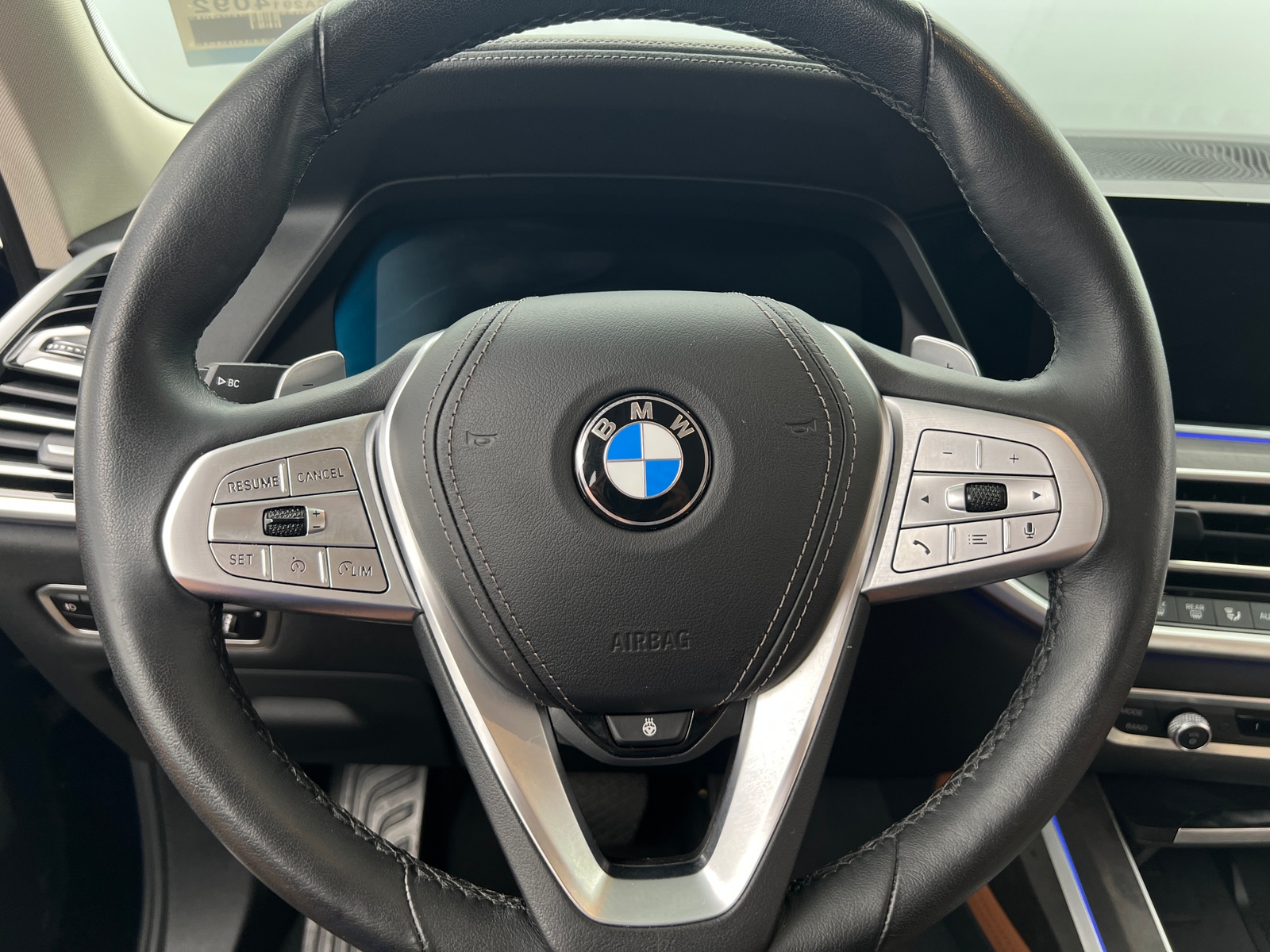 Thumbnail: 2021 BMW X7 - 4