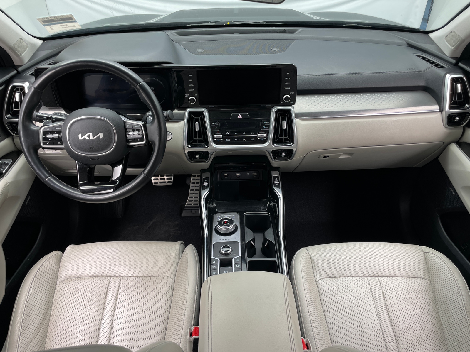 Thumbnail: 2022 Kia Sorento - 2