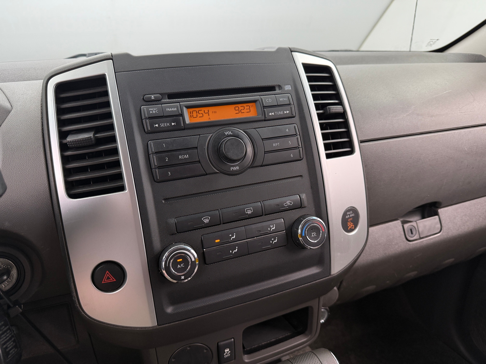 Thumbnail: 2012 Nissan Xterra - 4