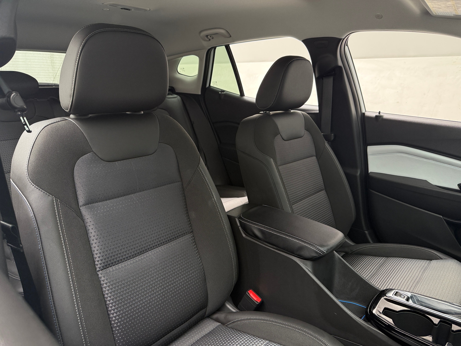 Thumbnail: 2024 Chevrolet Trax - 2