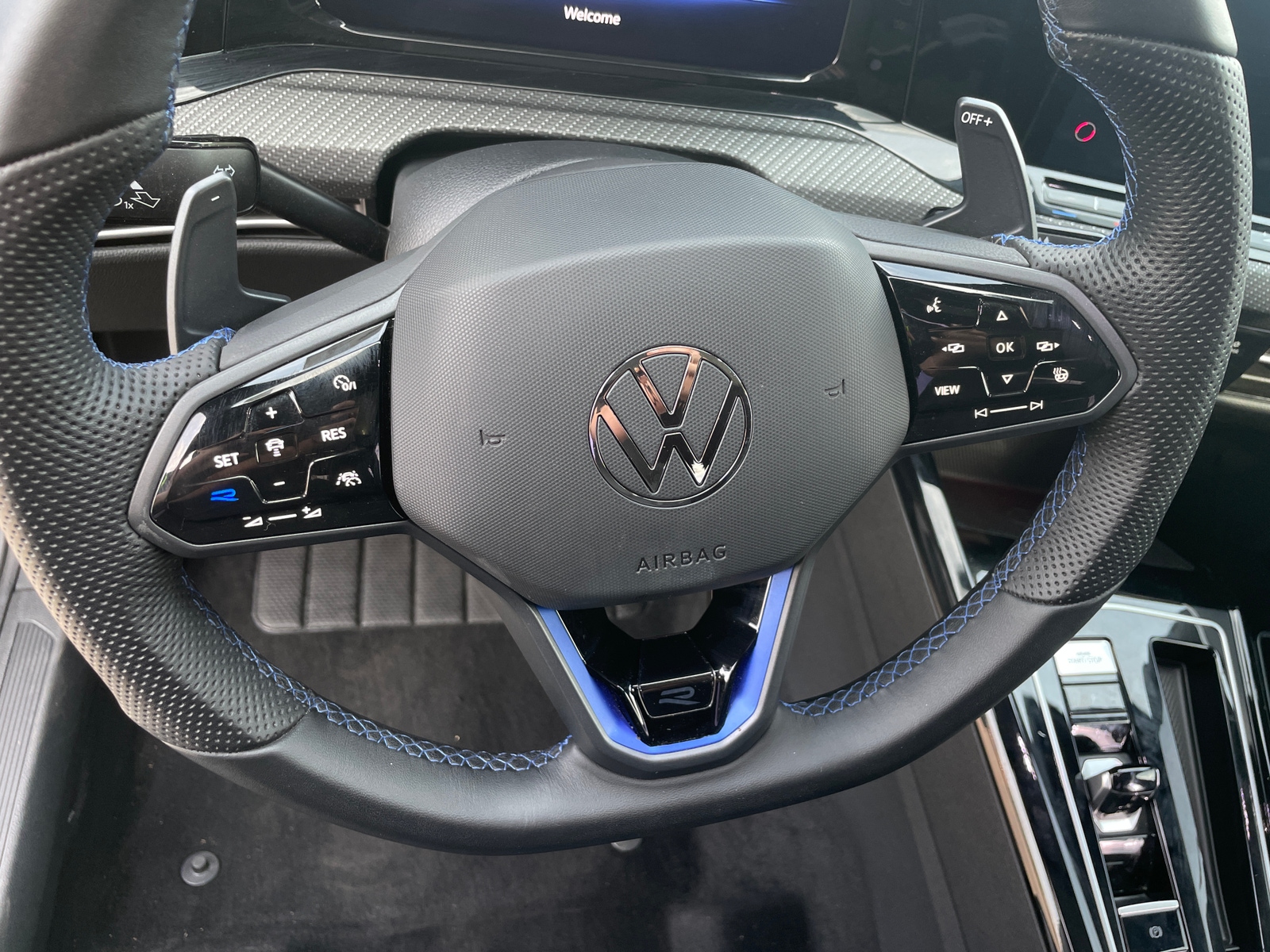 Thumbnail: 2024 Volkswagen Golf - 4