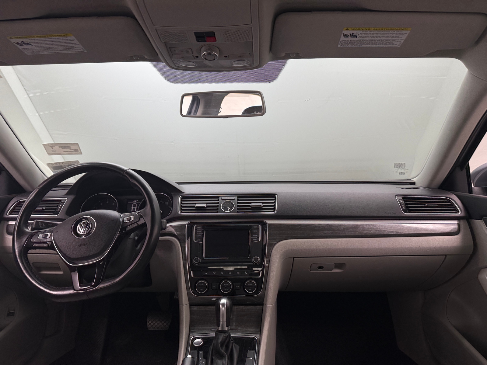 Thumbnail: 2017 Volkswagen Passat - 2