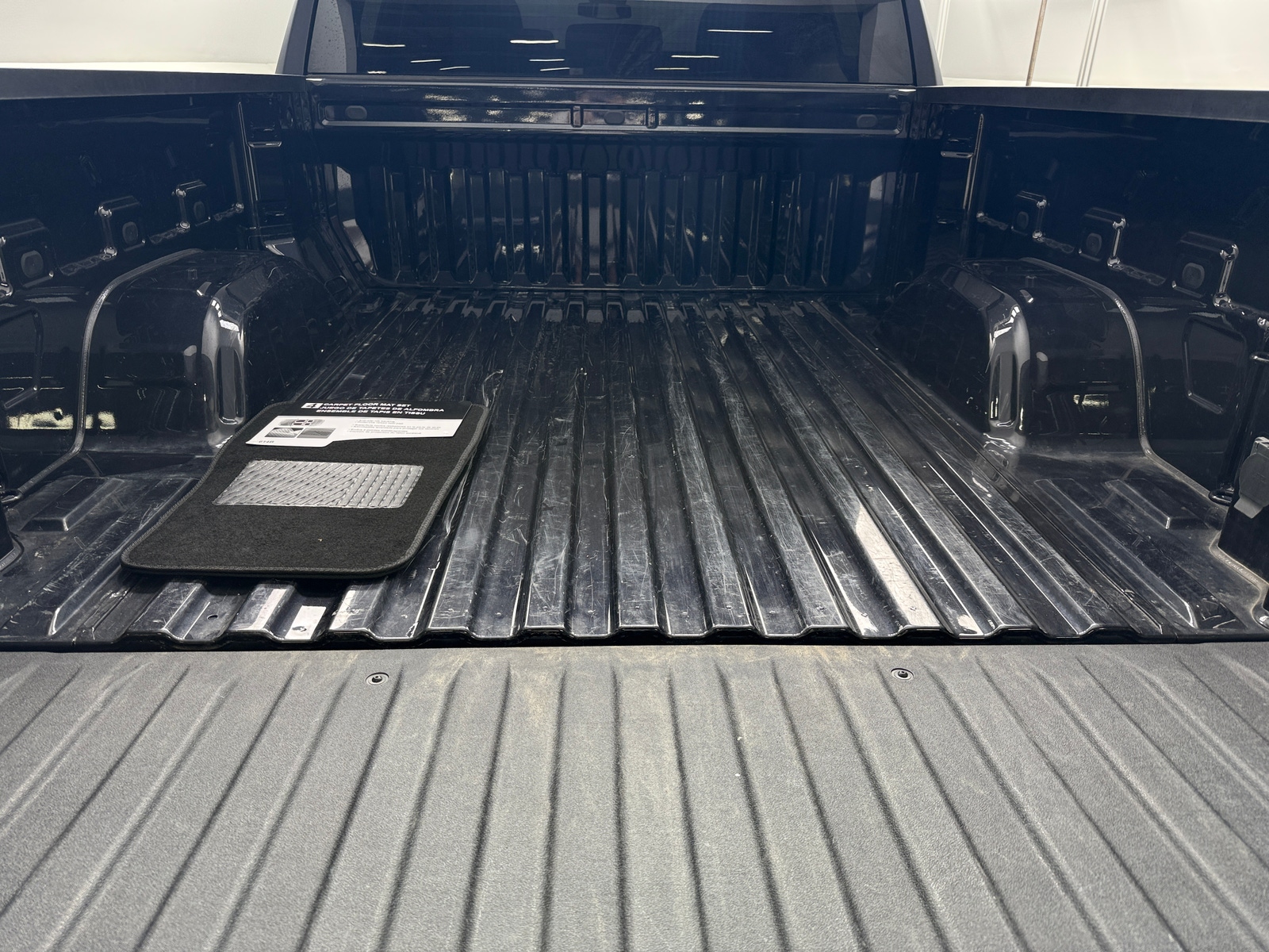 Thumbnail: 2022 Chevrolet Silverado 1500 - 7