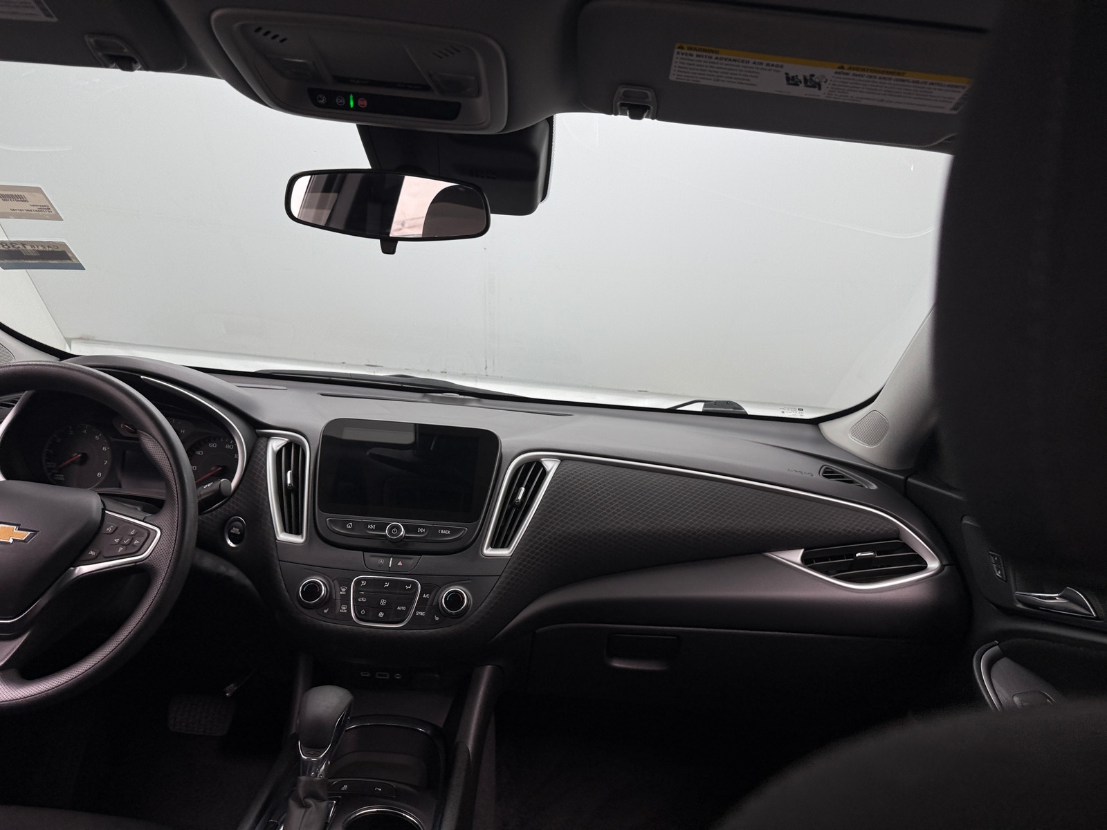 Thumbnail: 2024 Chevrolet Malibu - 3