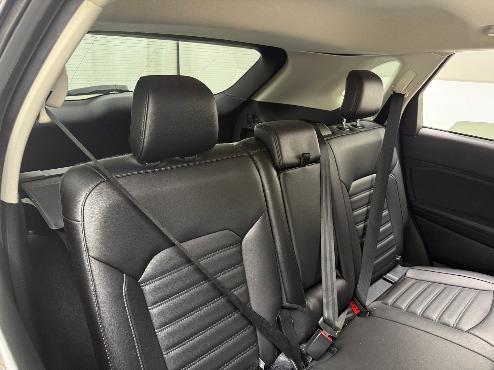 Thumbnail: 2020 Ford Edge - 5