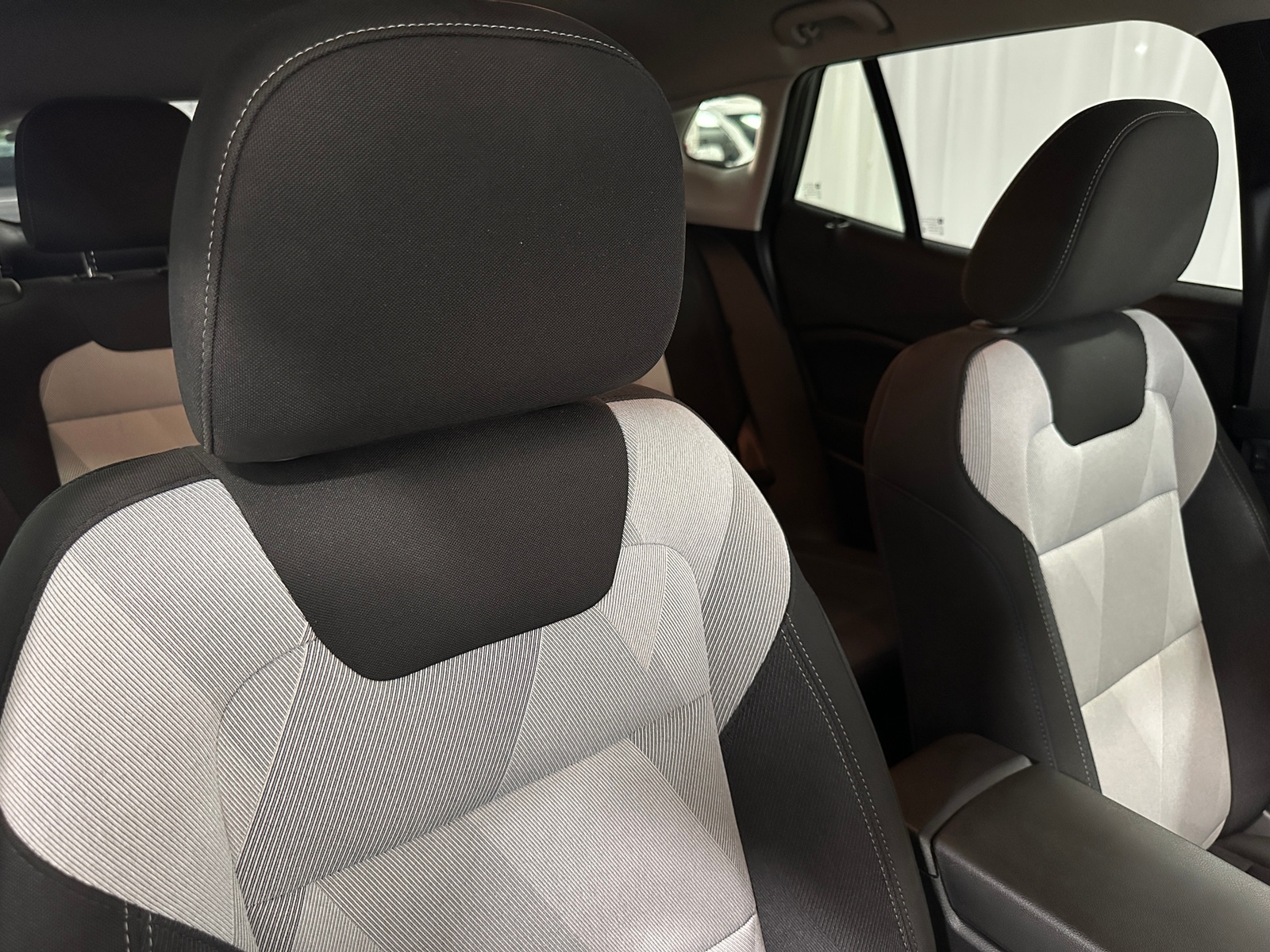 Thumbnail: 2025 Chevrolet Trax - 2
