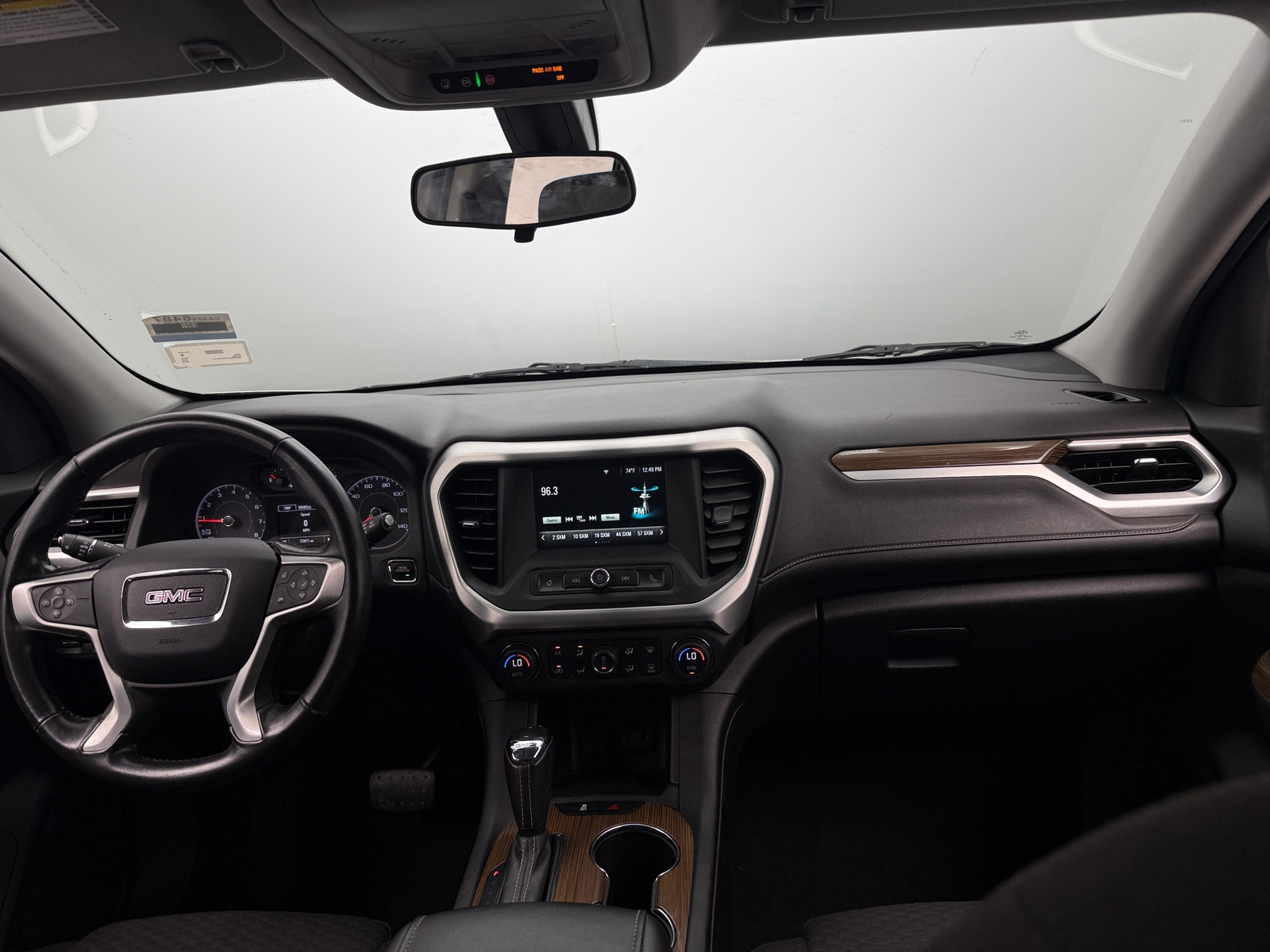 Thumbnail: 2019 GMC Acadia - 3