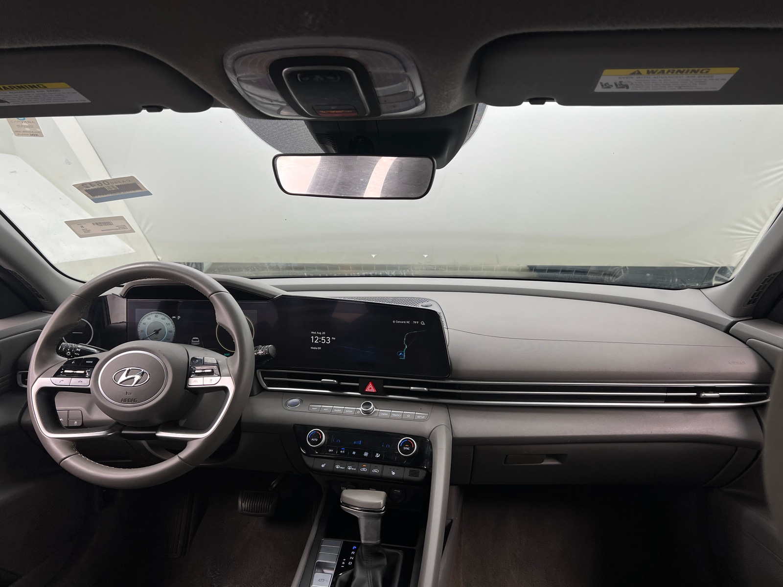Thumbnail: 2023 Hyundai Elantra - 3