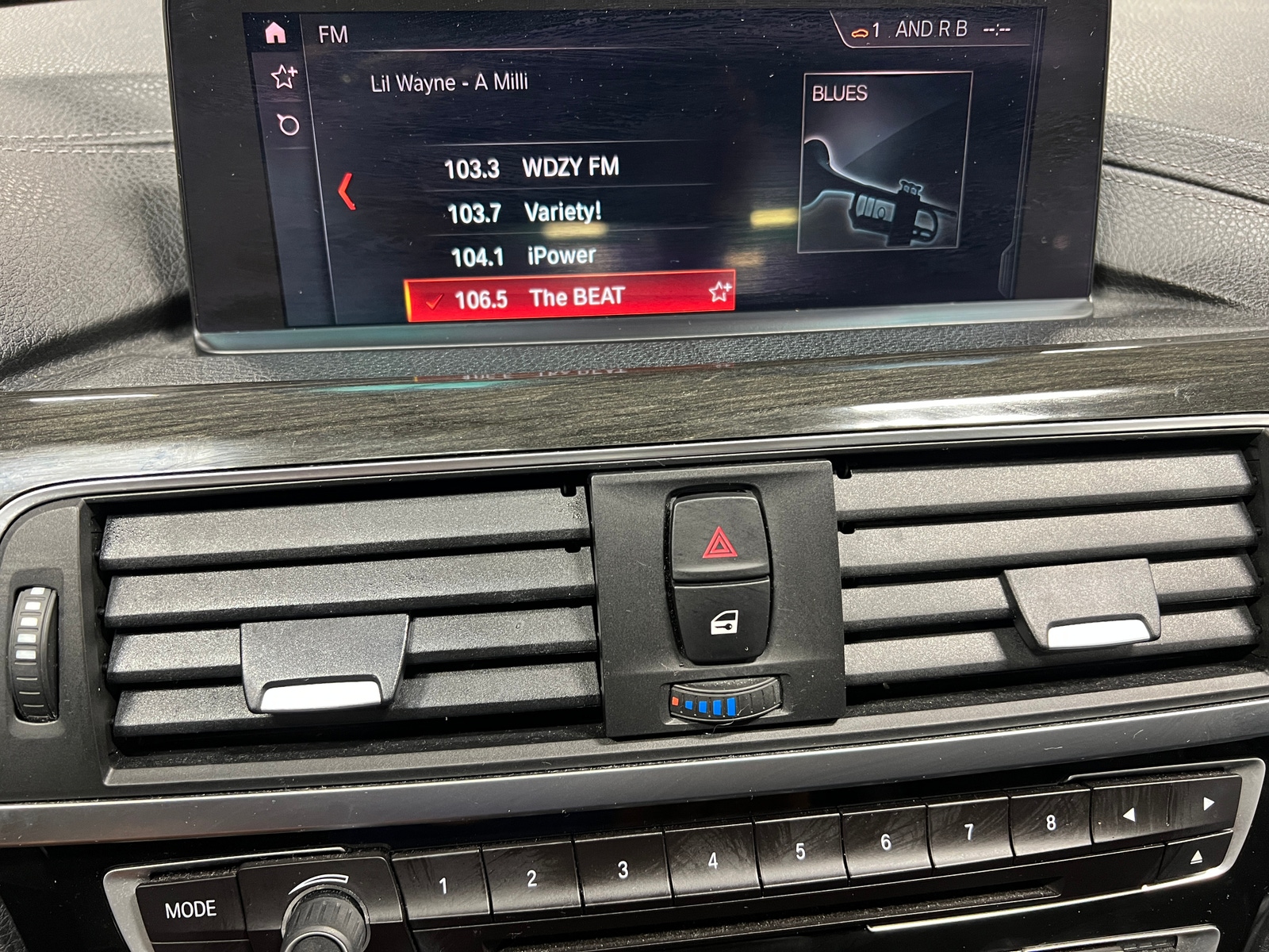 Thumbnail: 2018 BMW 3 Series - 3