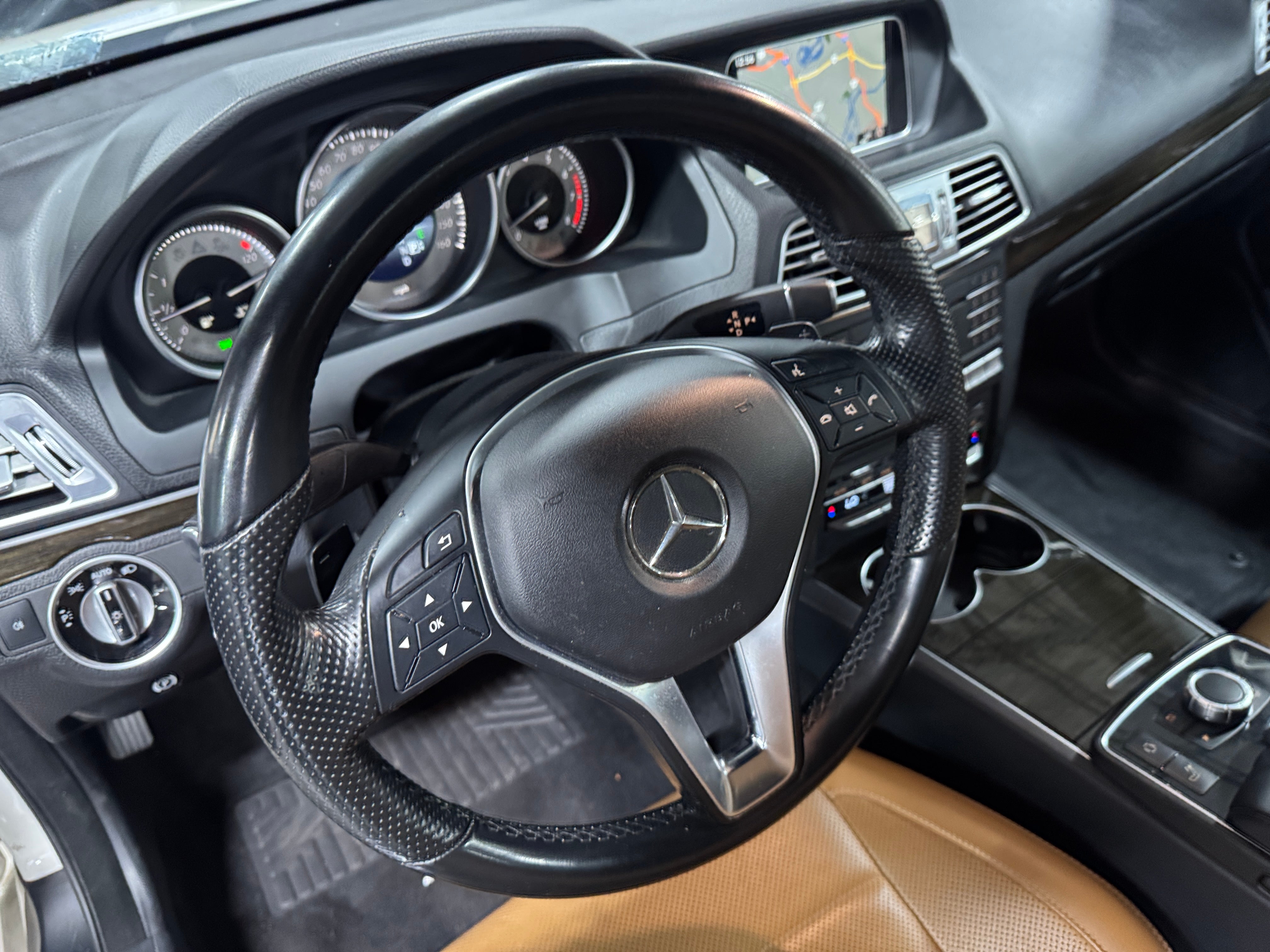Thumbnail: 2017 Mercedes-Benz E-Class - 4
